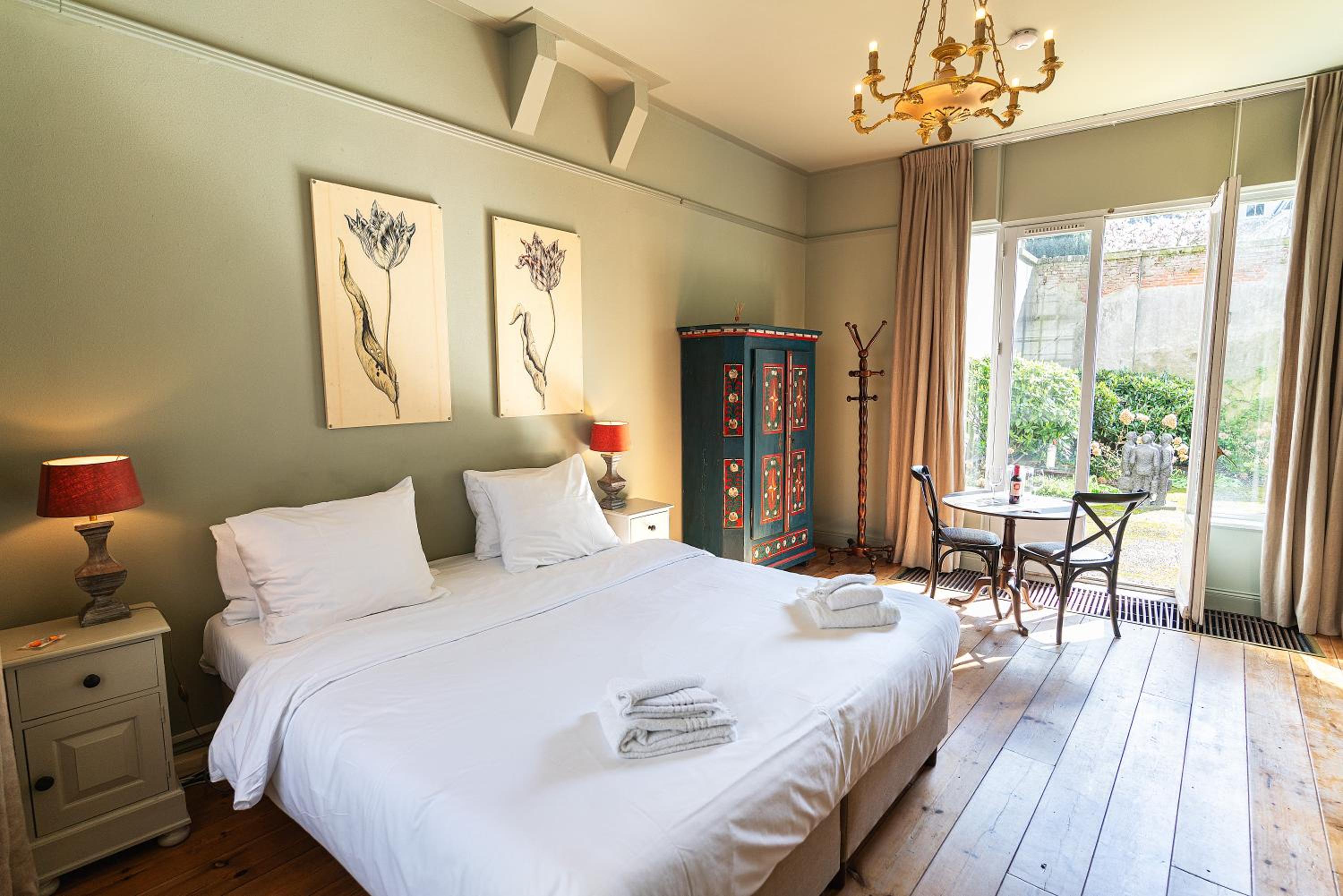 B&B 02 - Photo 1