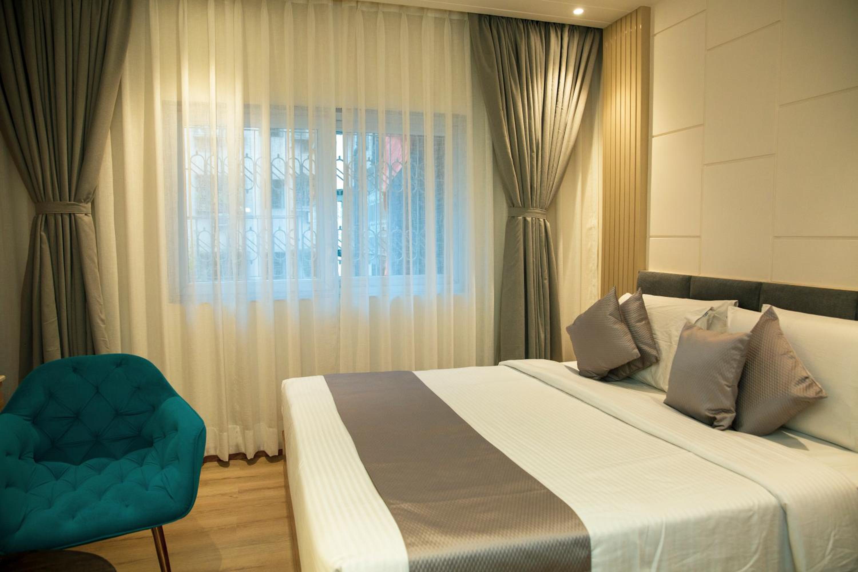 Standard Twin Room - Photo 7
