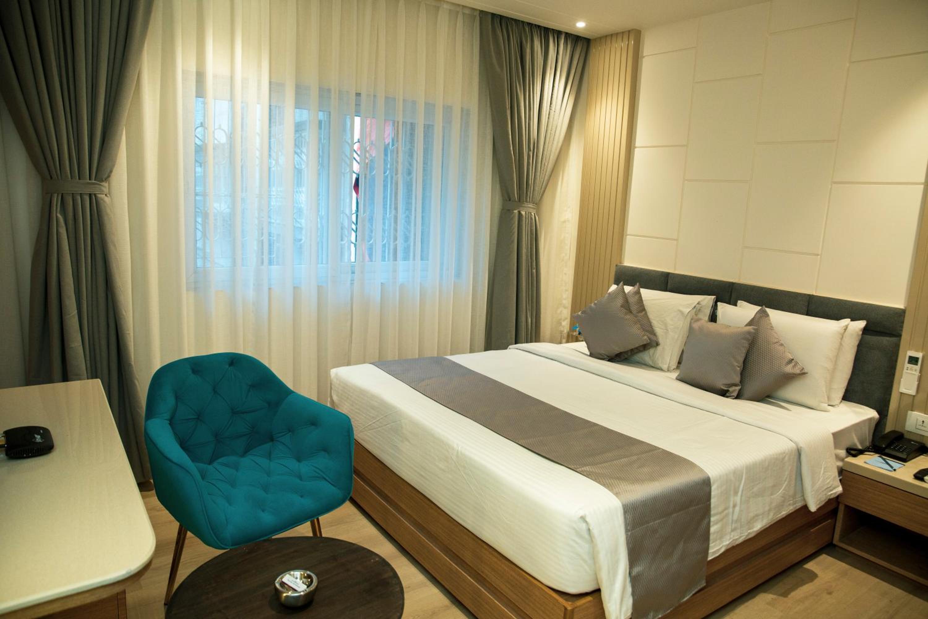 Standard Twin Room - Photo 1
