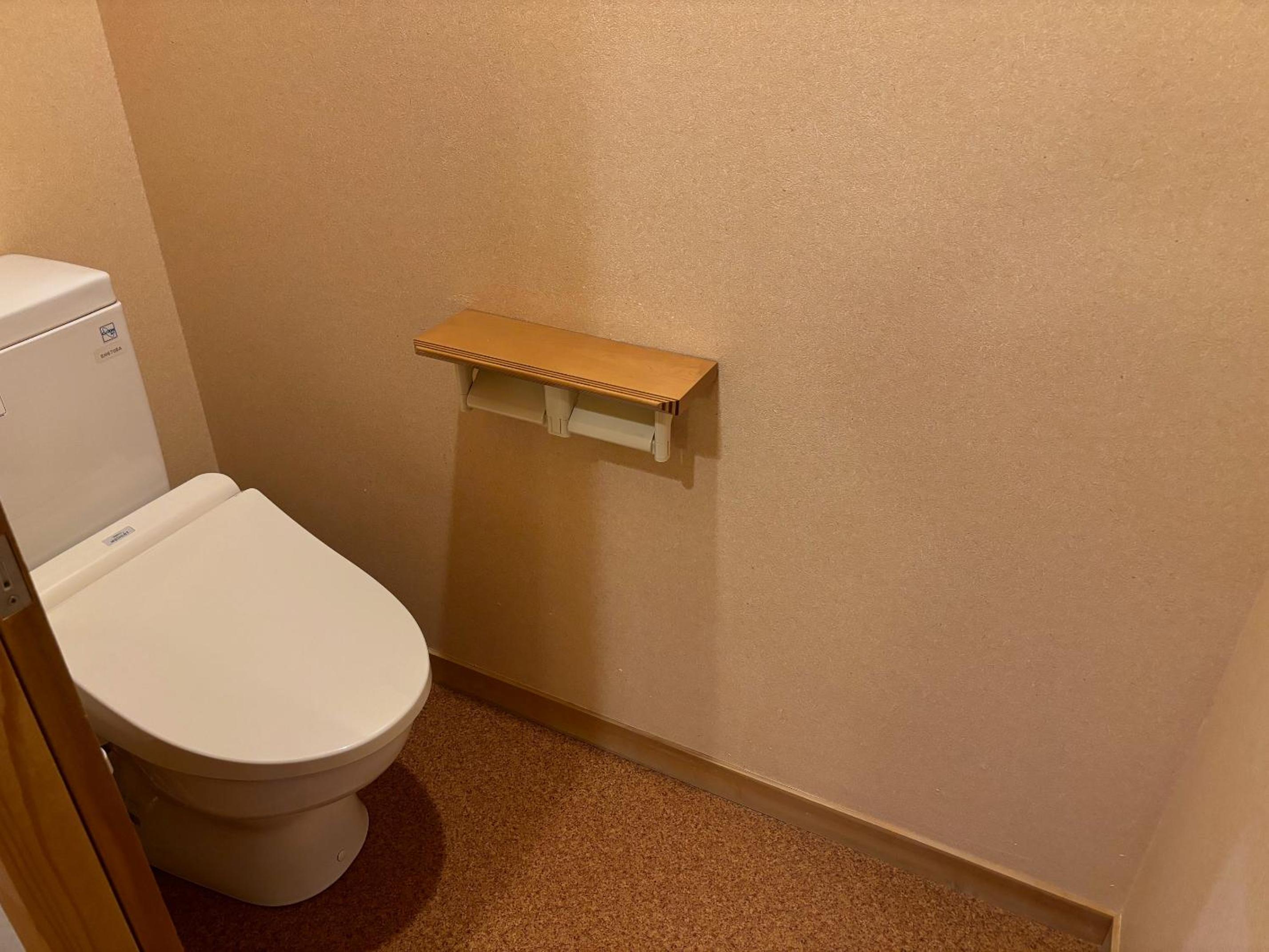 Japanese Style Room with Futon - No Bath, No Shower - Photo 5