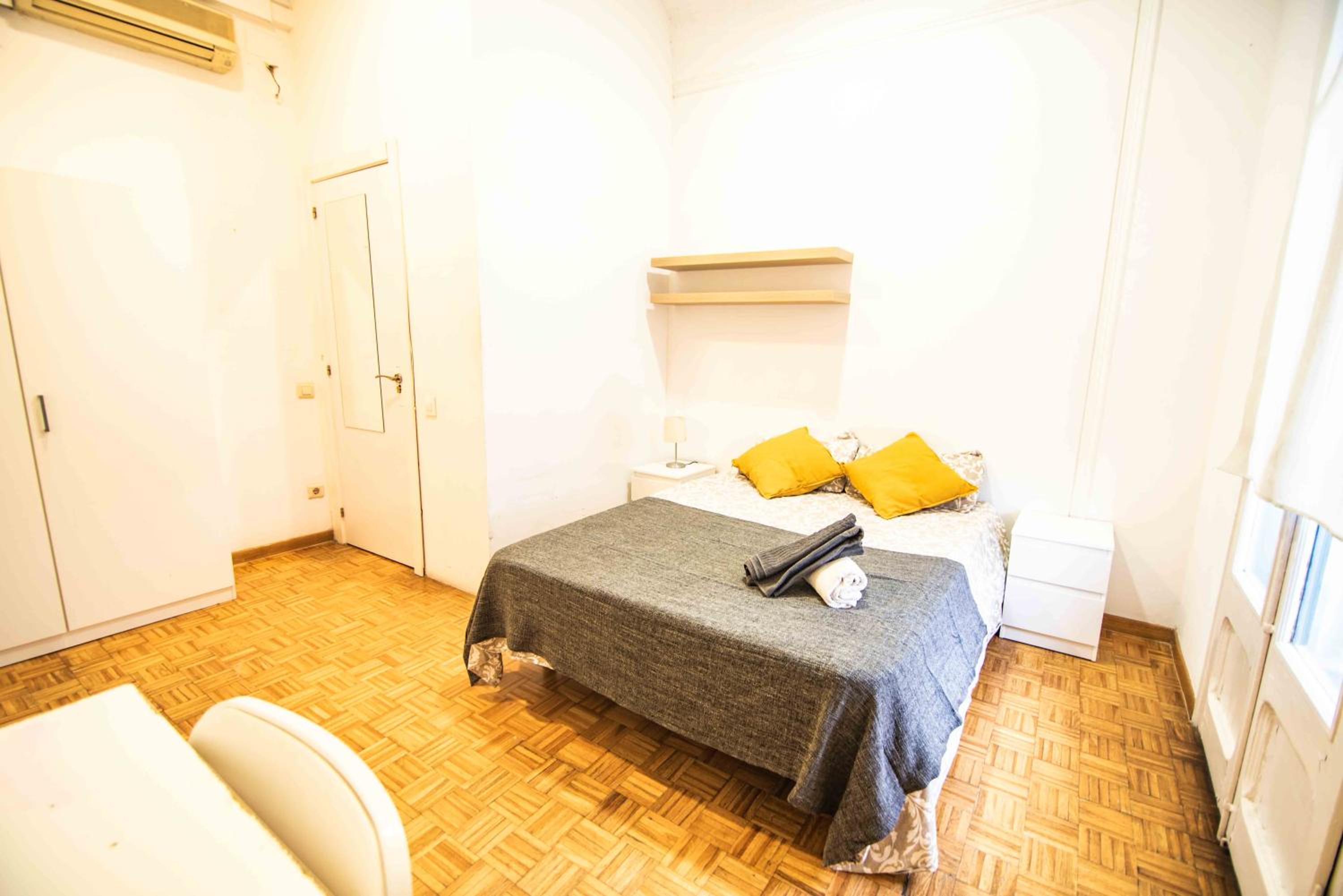 Habitación doble con baño compartido
