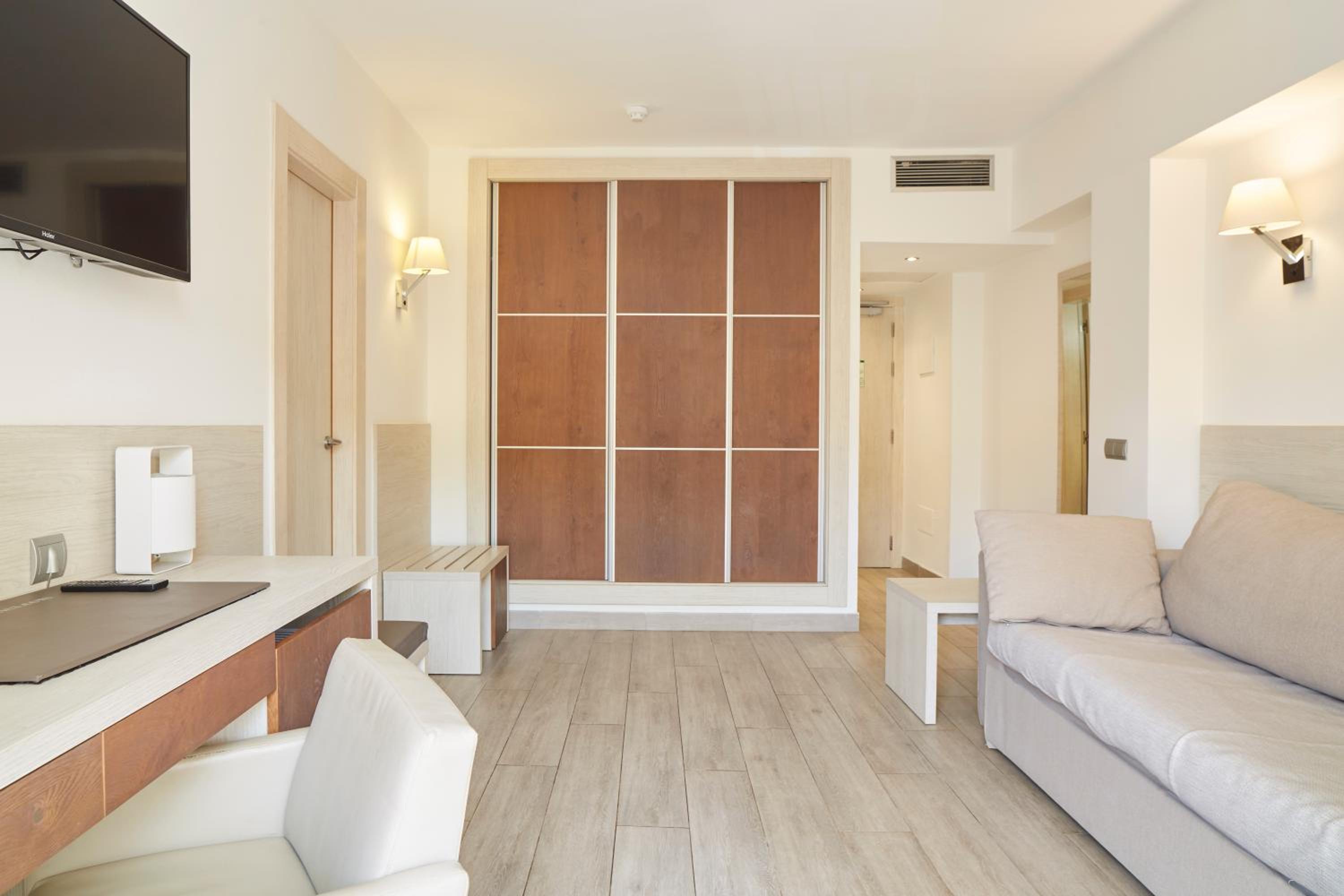 Junior Suite - Photo 3