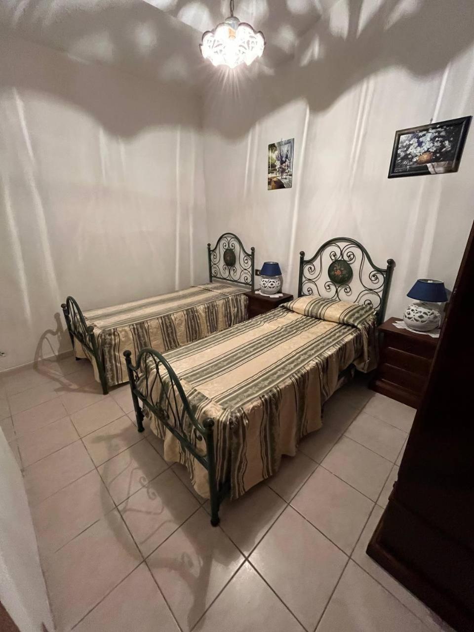 Two-Bedroom Deluxe Apartment