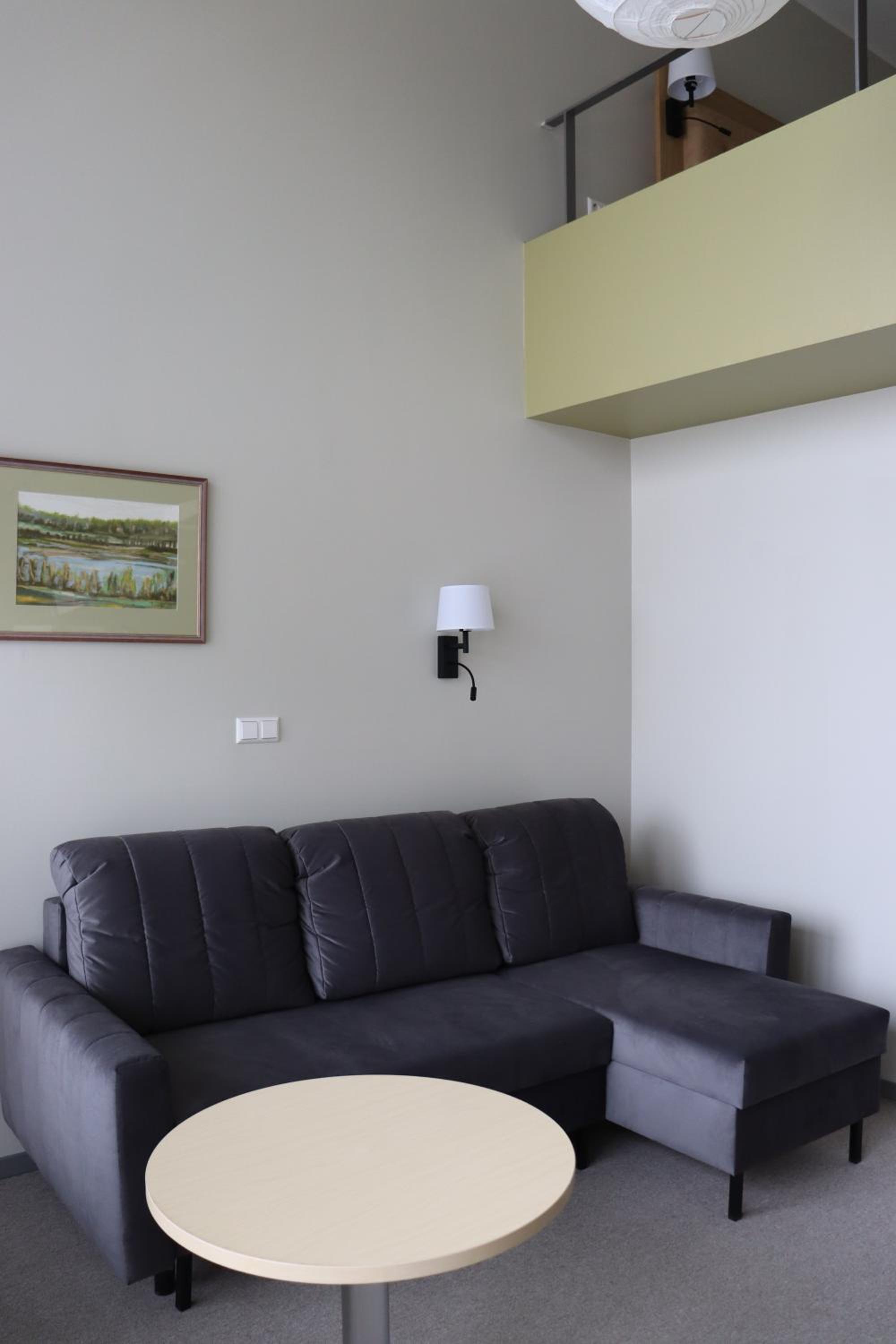 Suite - Photo 4