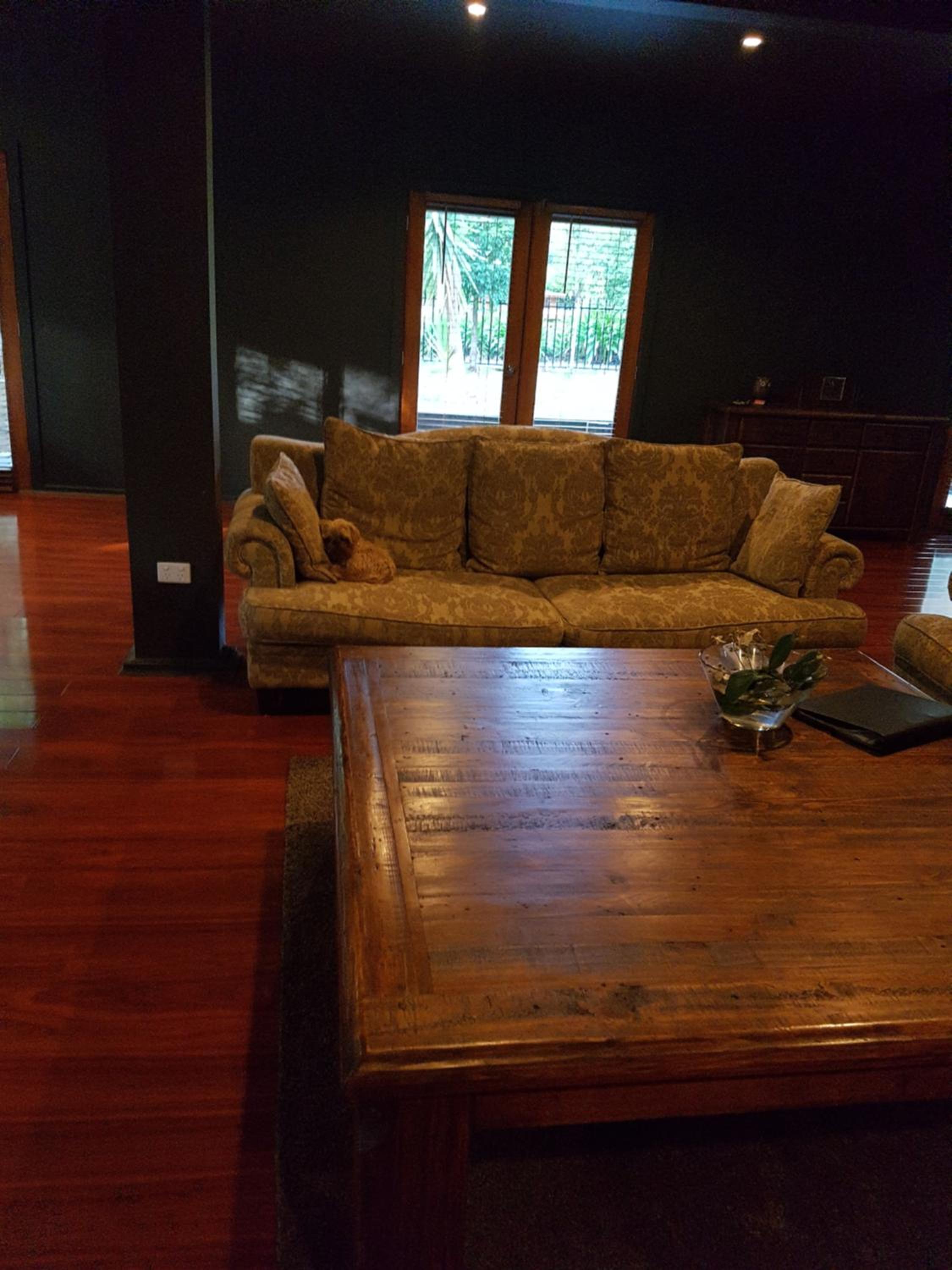 Barn House photo 3