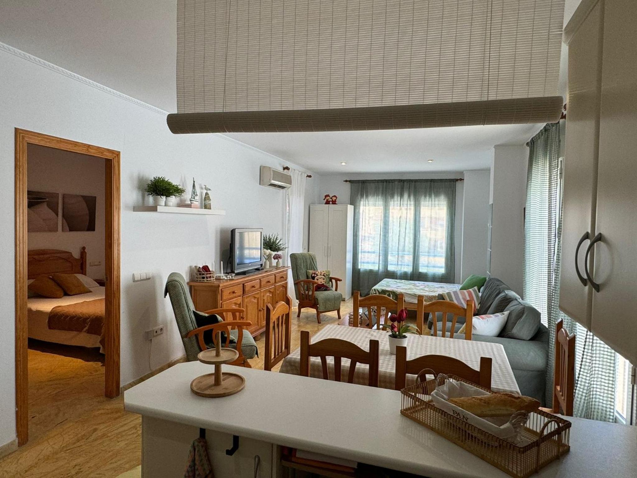 One-Bedroom Apartment photo 2