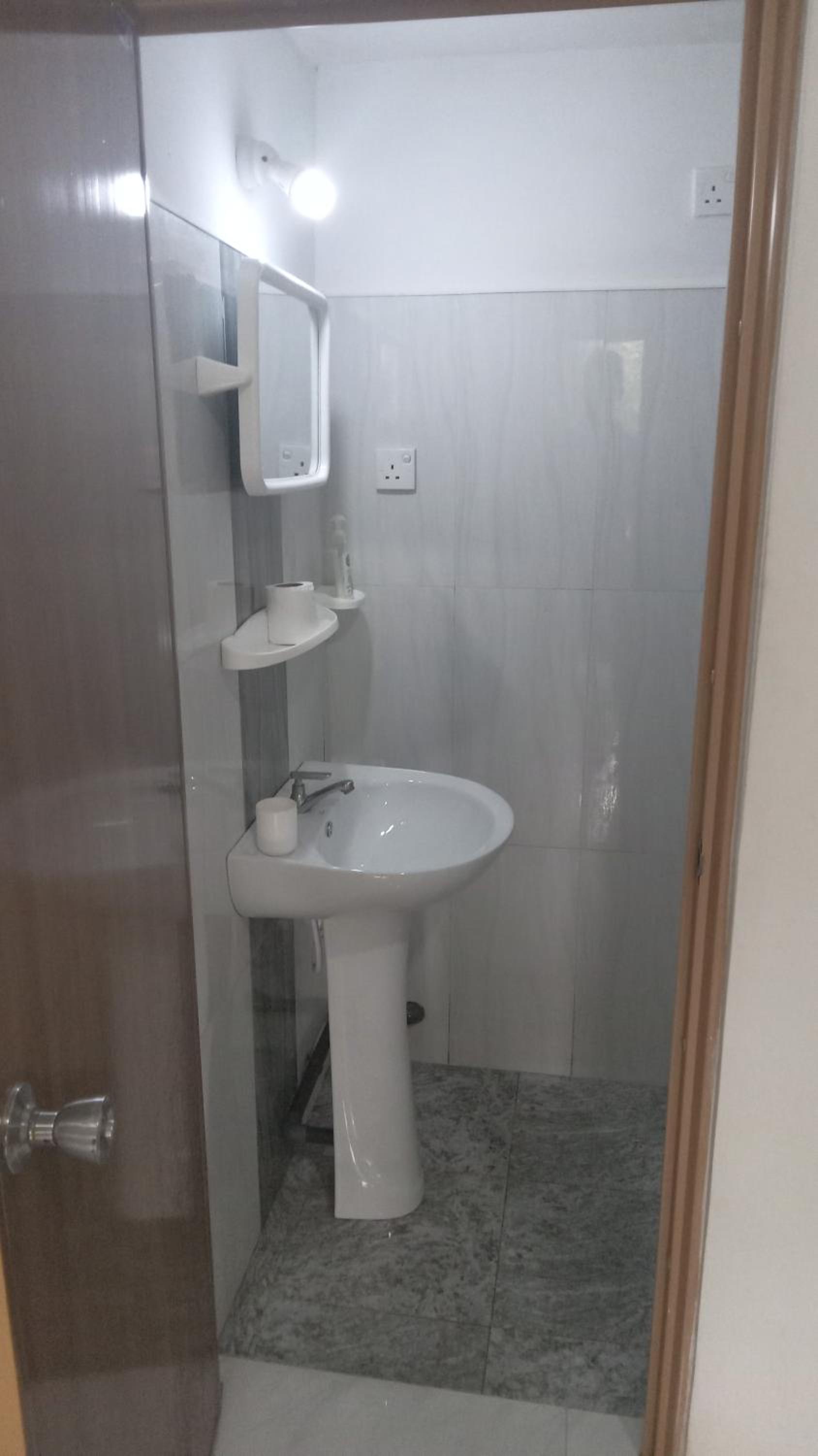 Budget Single Room photo 3