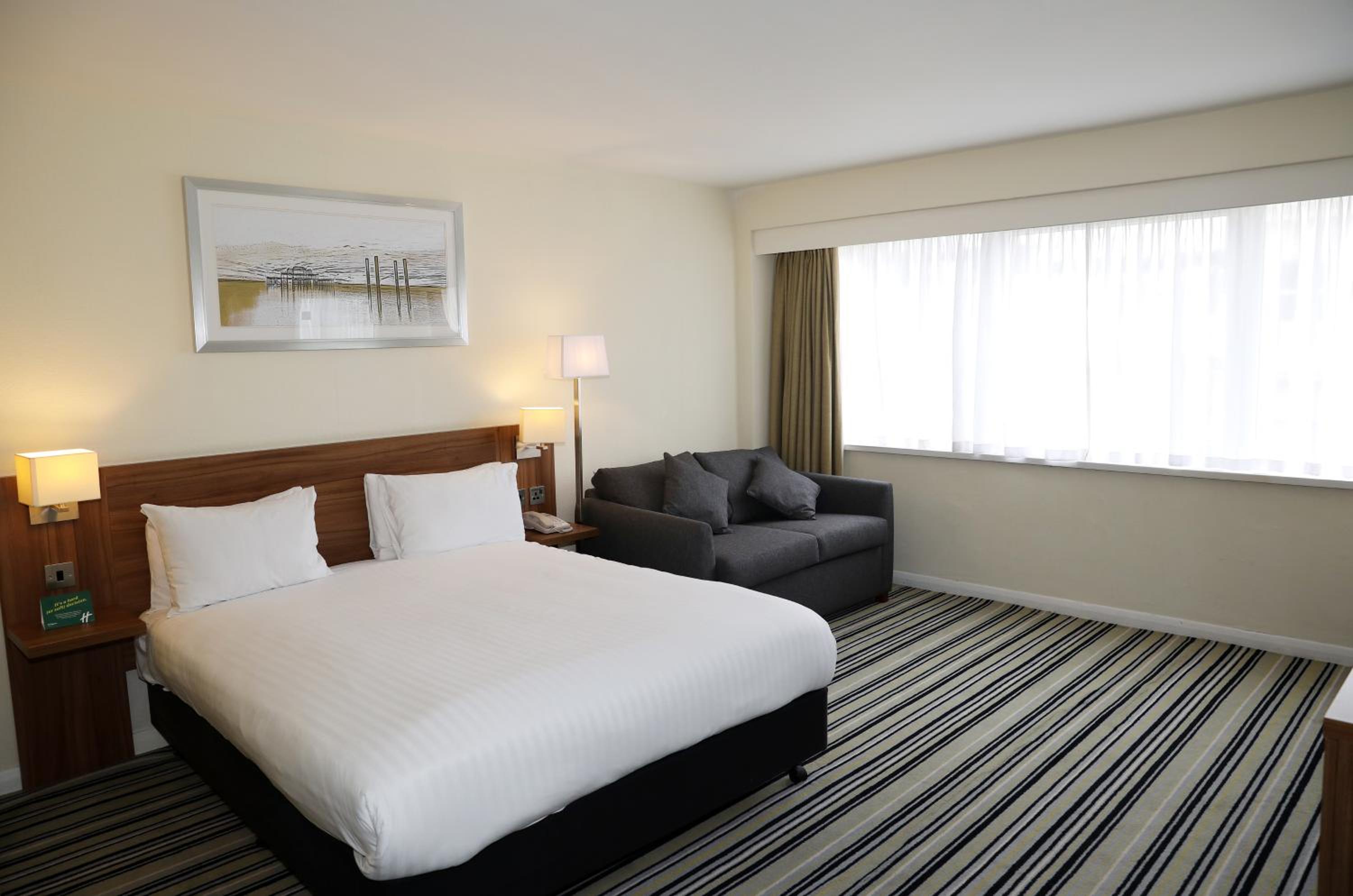 Premium Double Room with sofa bed - Photo 1
