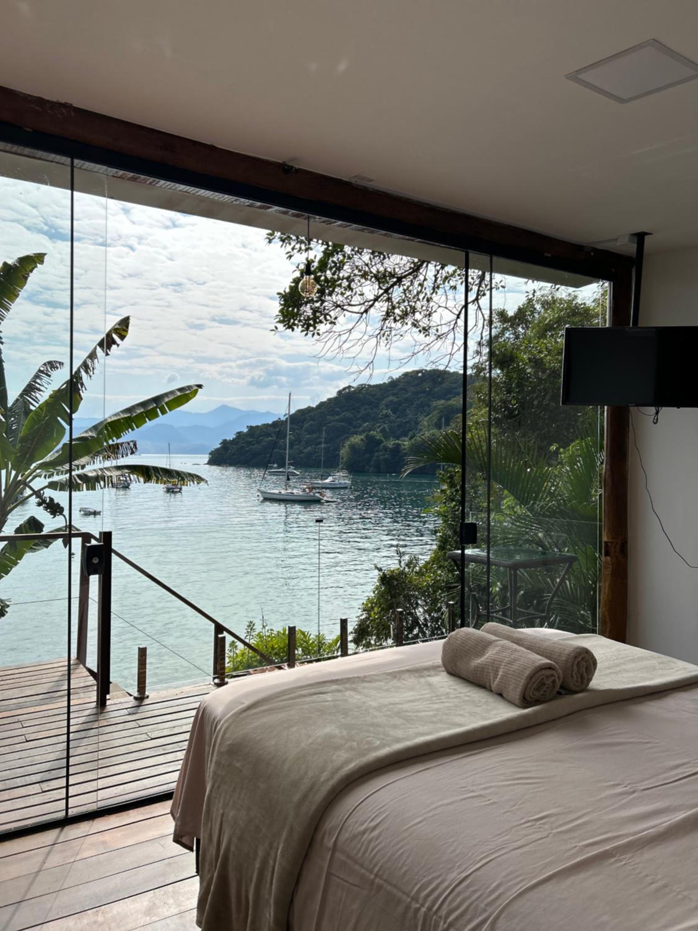 Double Room with Spa Bath photo 2