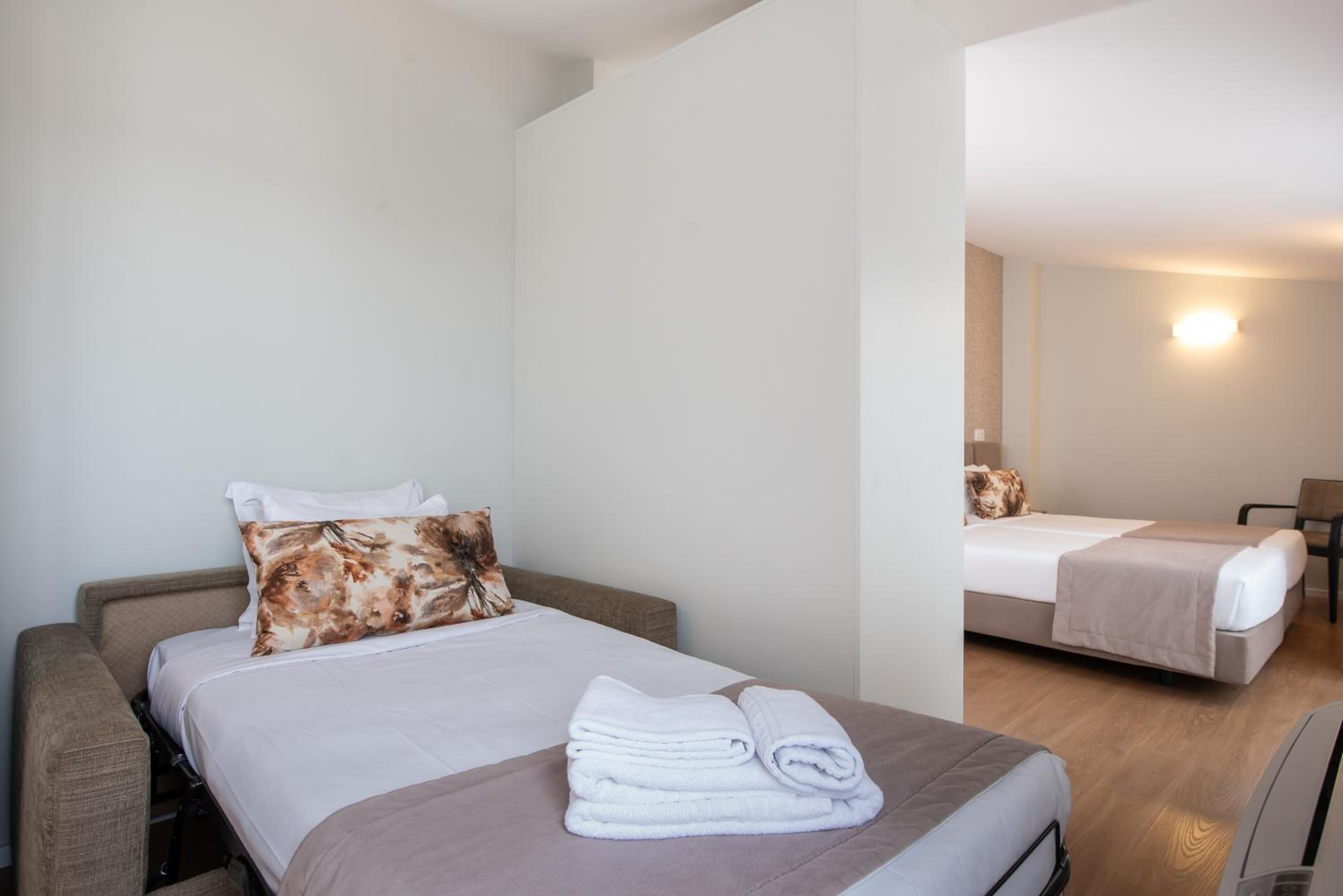 Studio Apartment