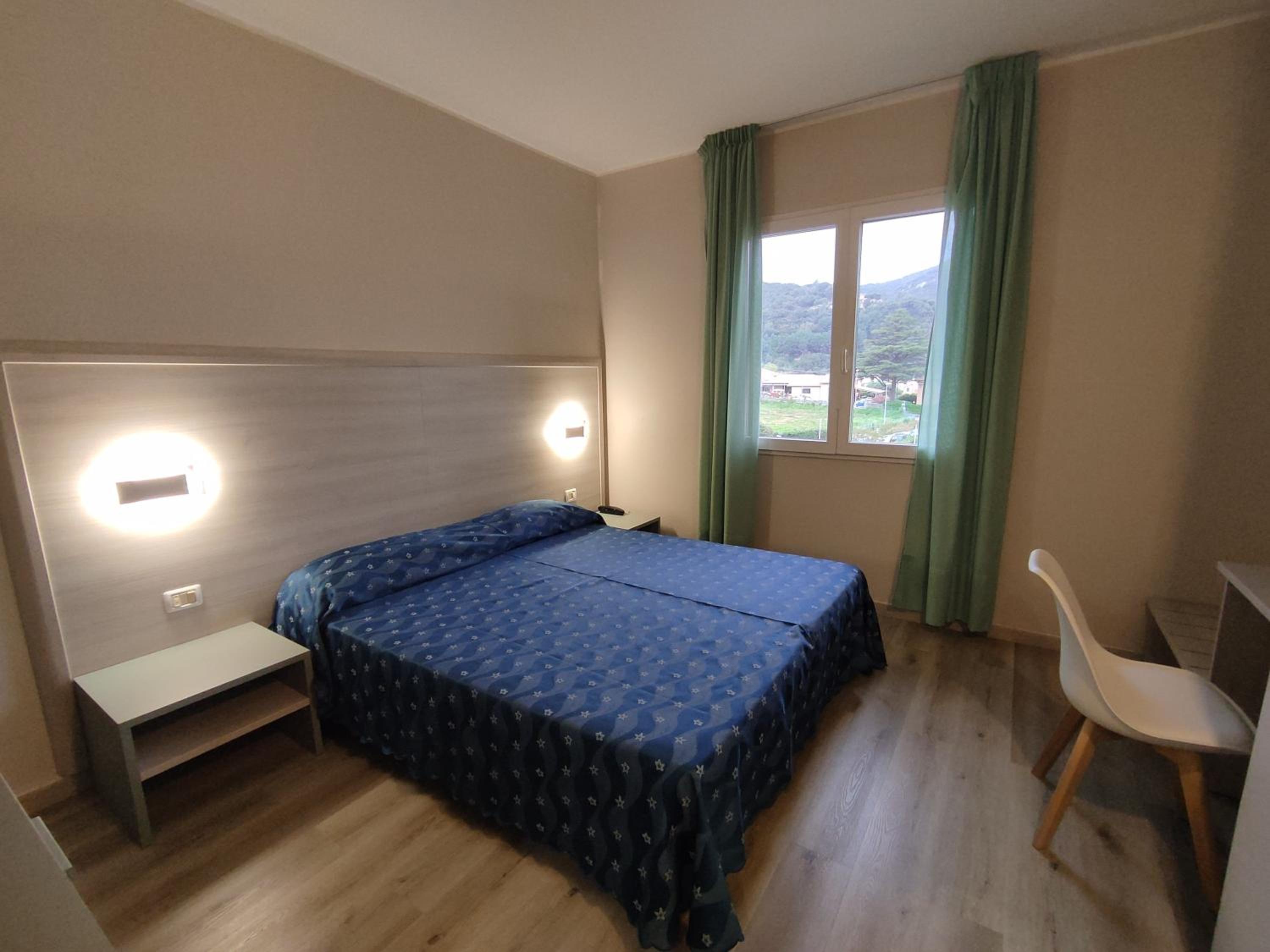 Double or Twin Room photo 1