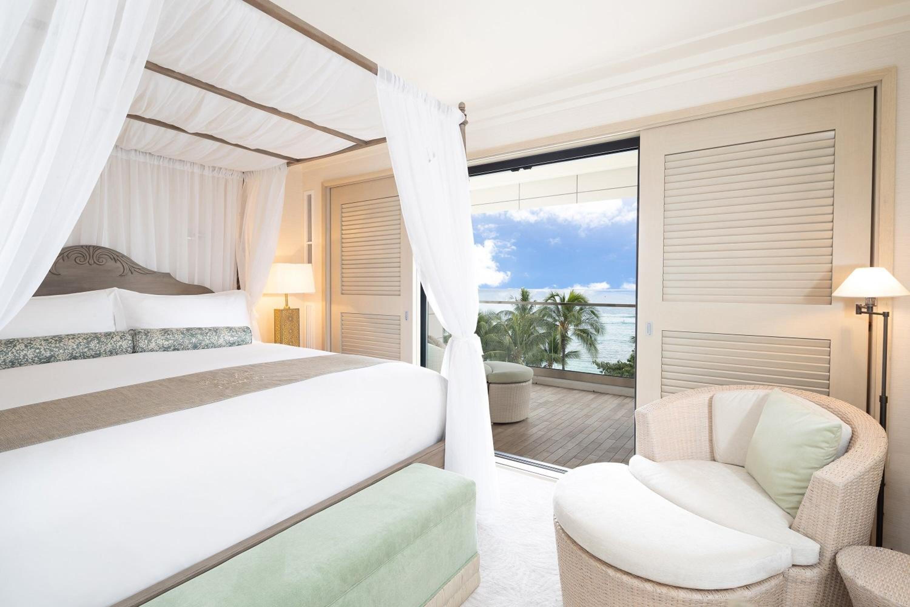 Ocean View Emerald Suite - 2 Bedroom Plus Den - Photo 1