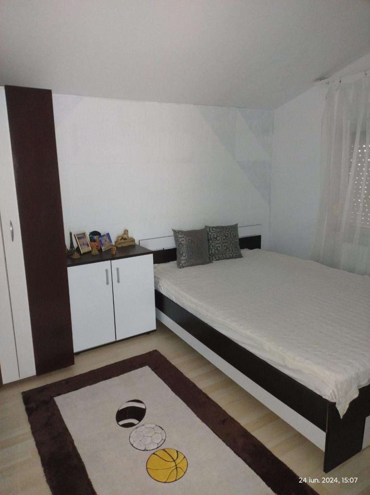 Villa photo 3