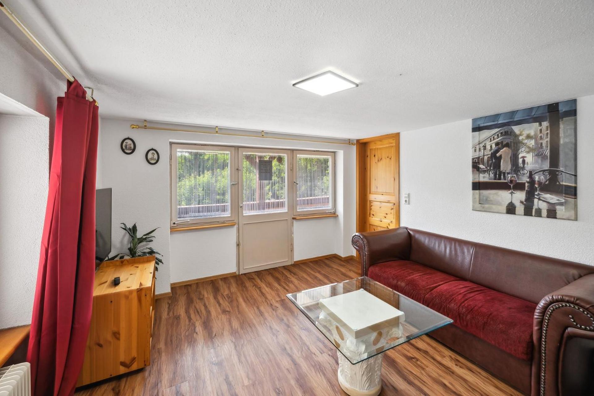 Triple Room with Private Bathroom photo 1