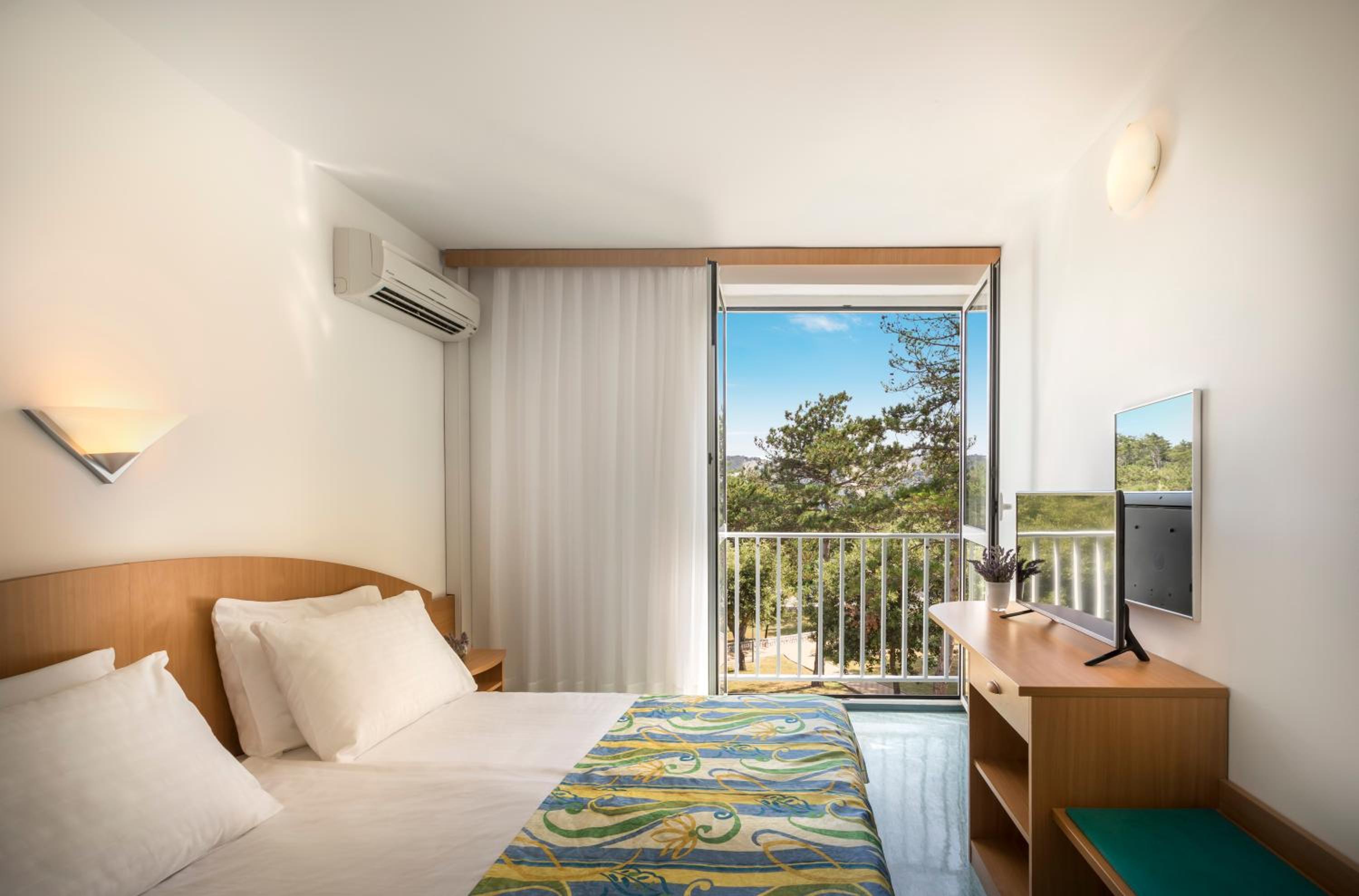 Room for 2+1 - Sahara & Rab Hotel photo 1