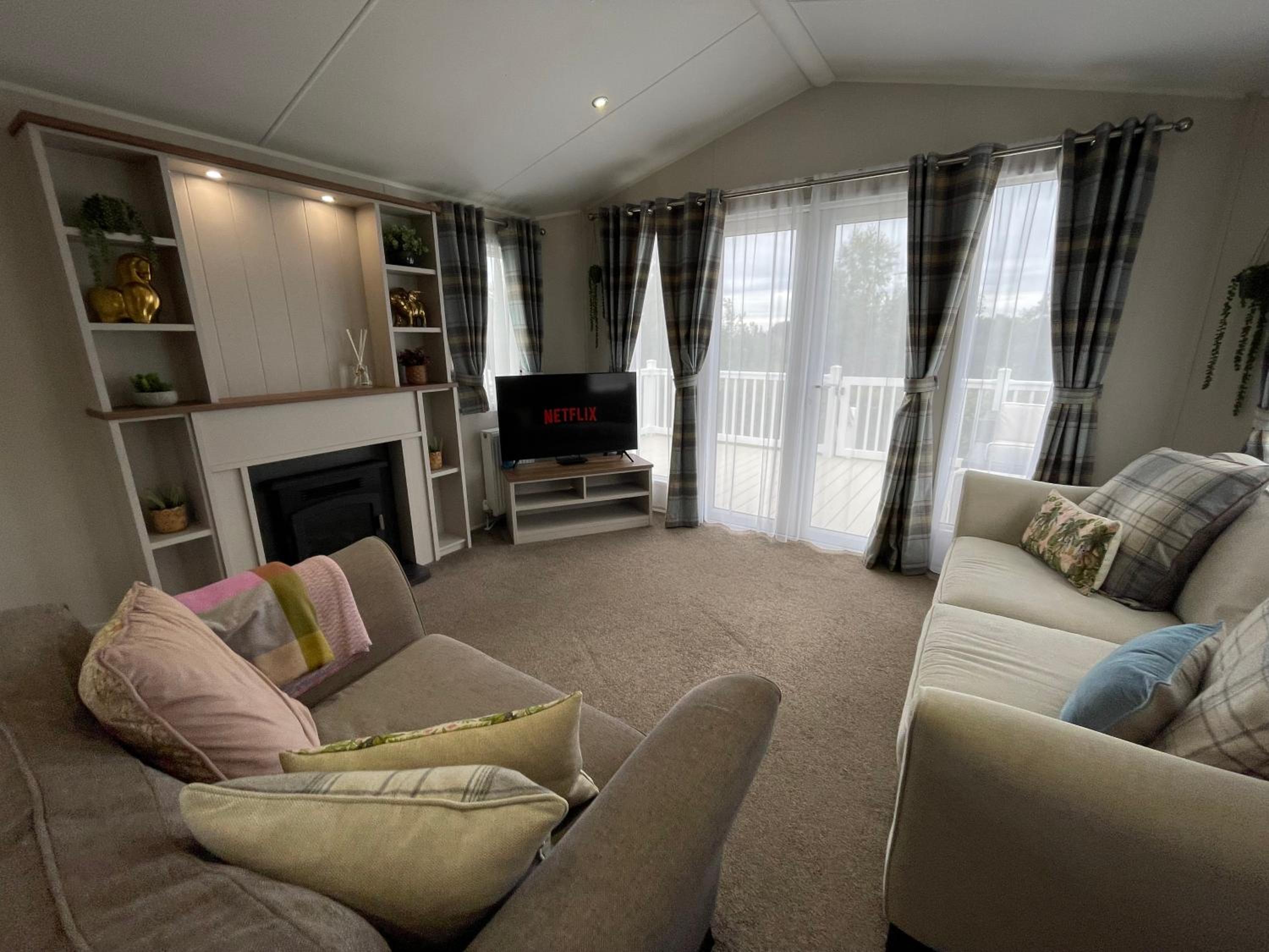 Caravan photo 1