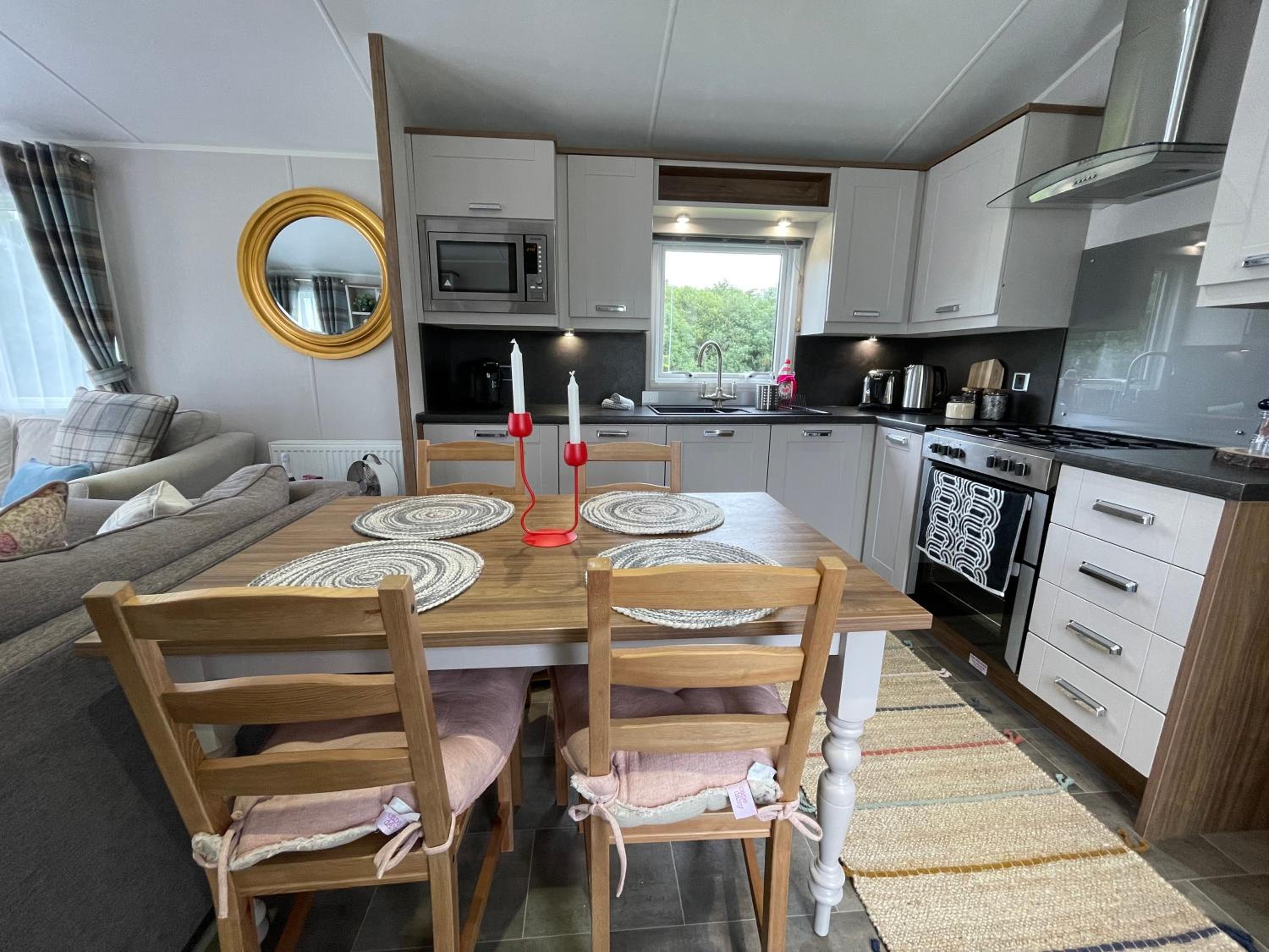 Caravan photo 2