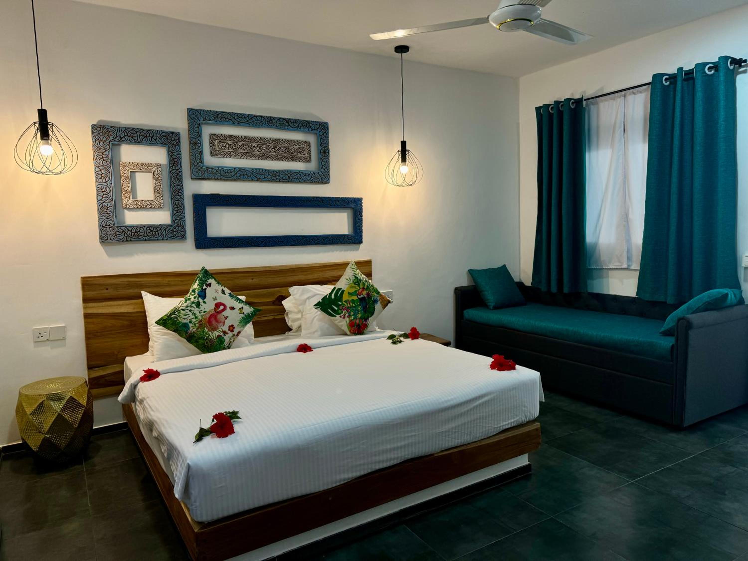 Queen Room with Pool View photo 1