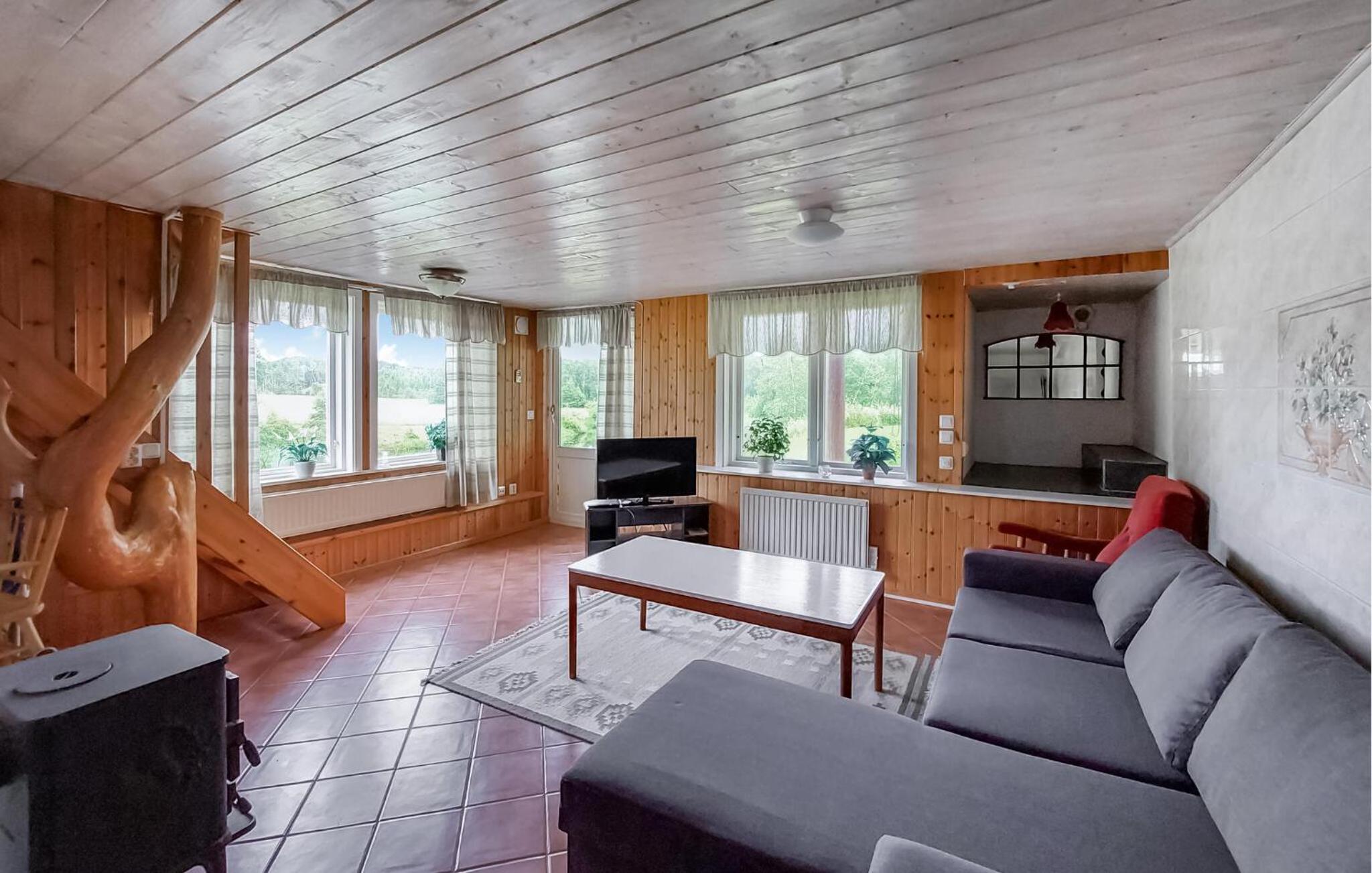 One-Bedroom Vacation Home photo 2