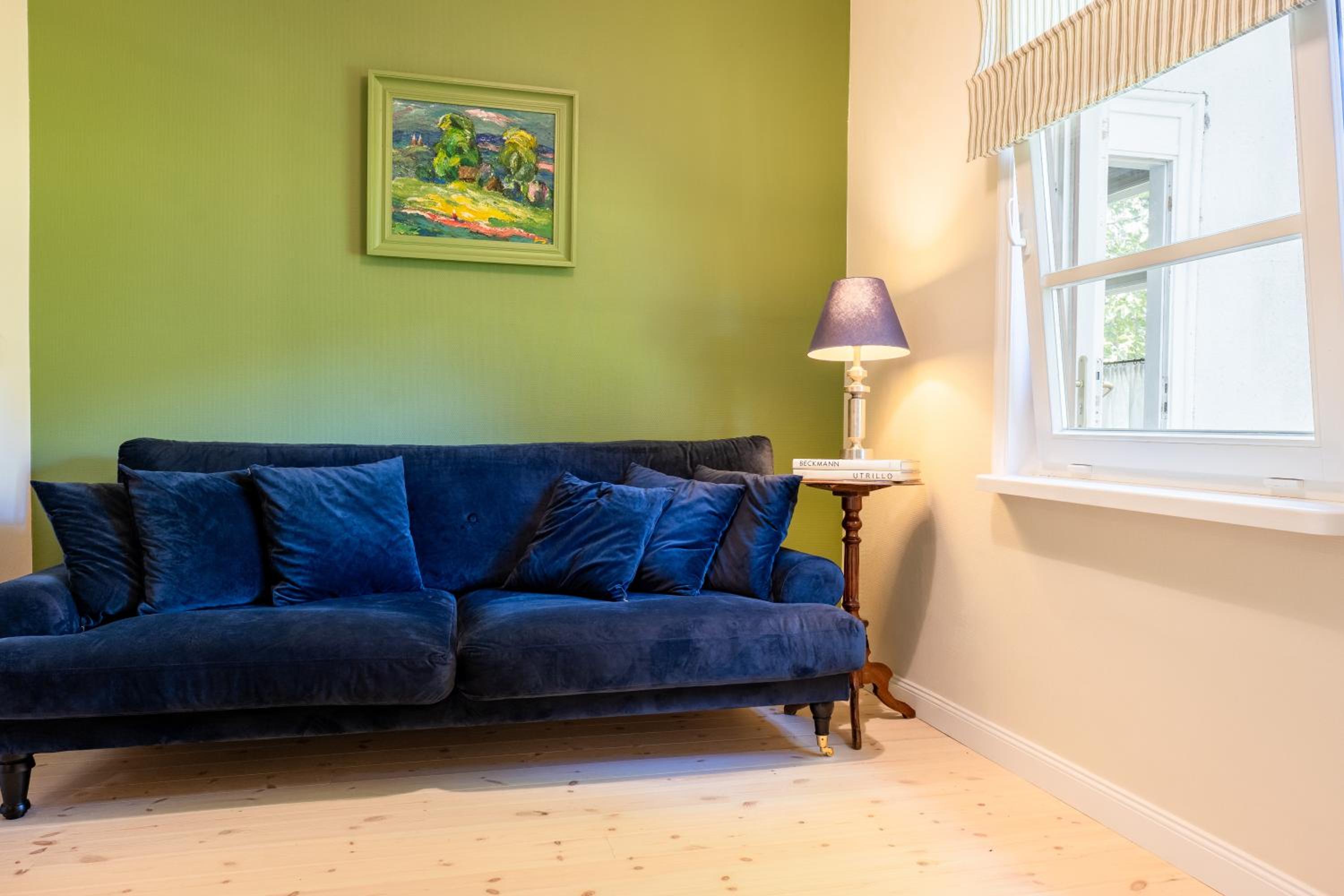 Standard Twin Room with Sofa