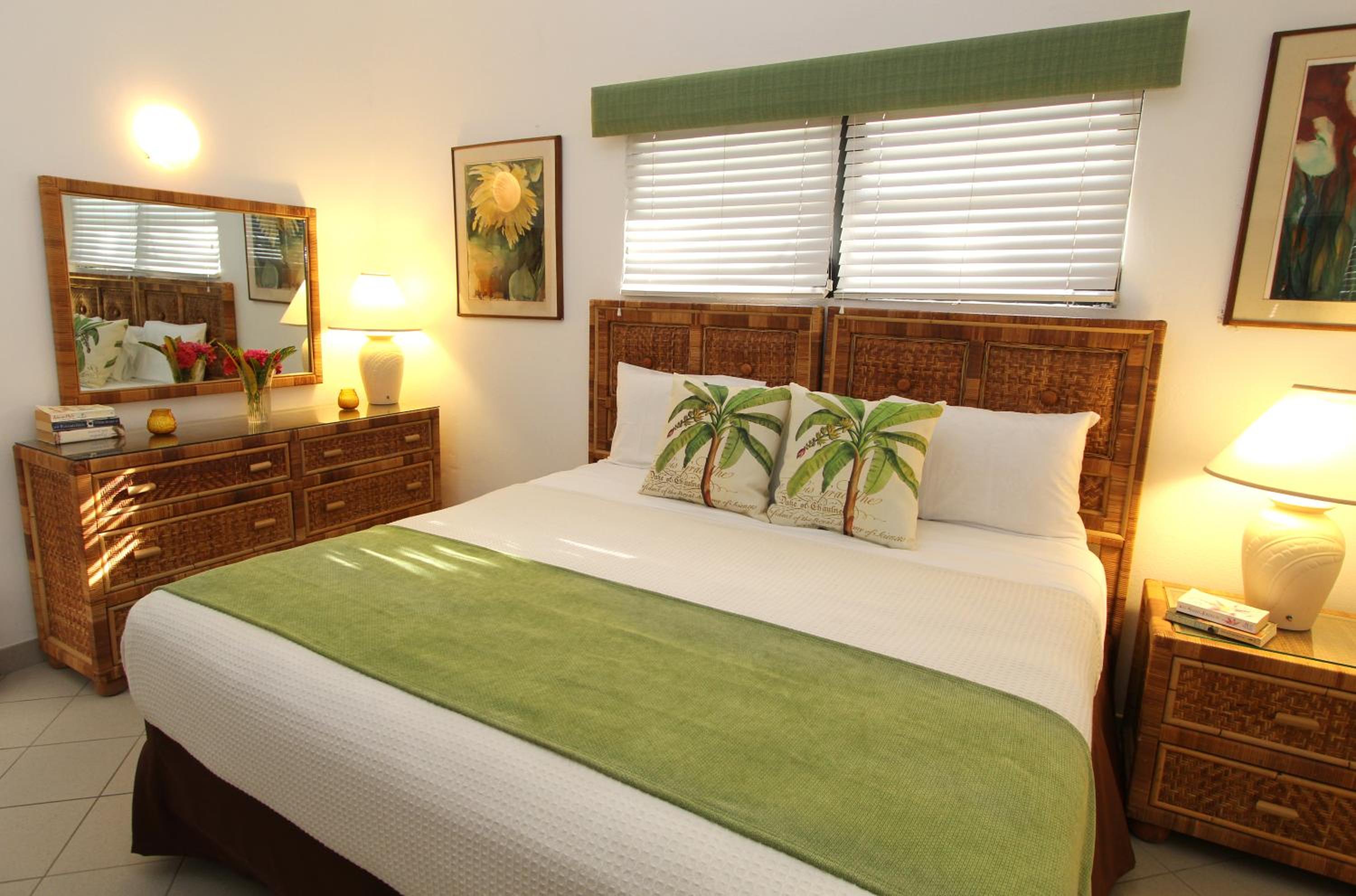 Two-Bedroom Apartment with Ocean View photo 1