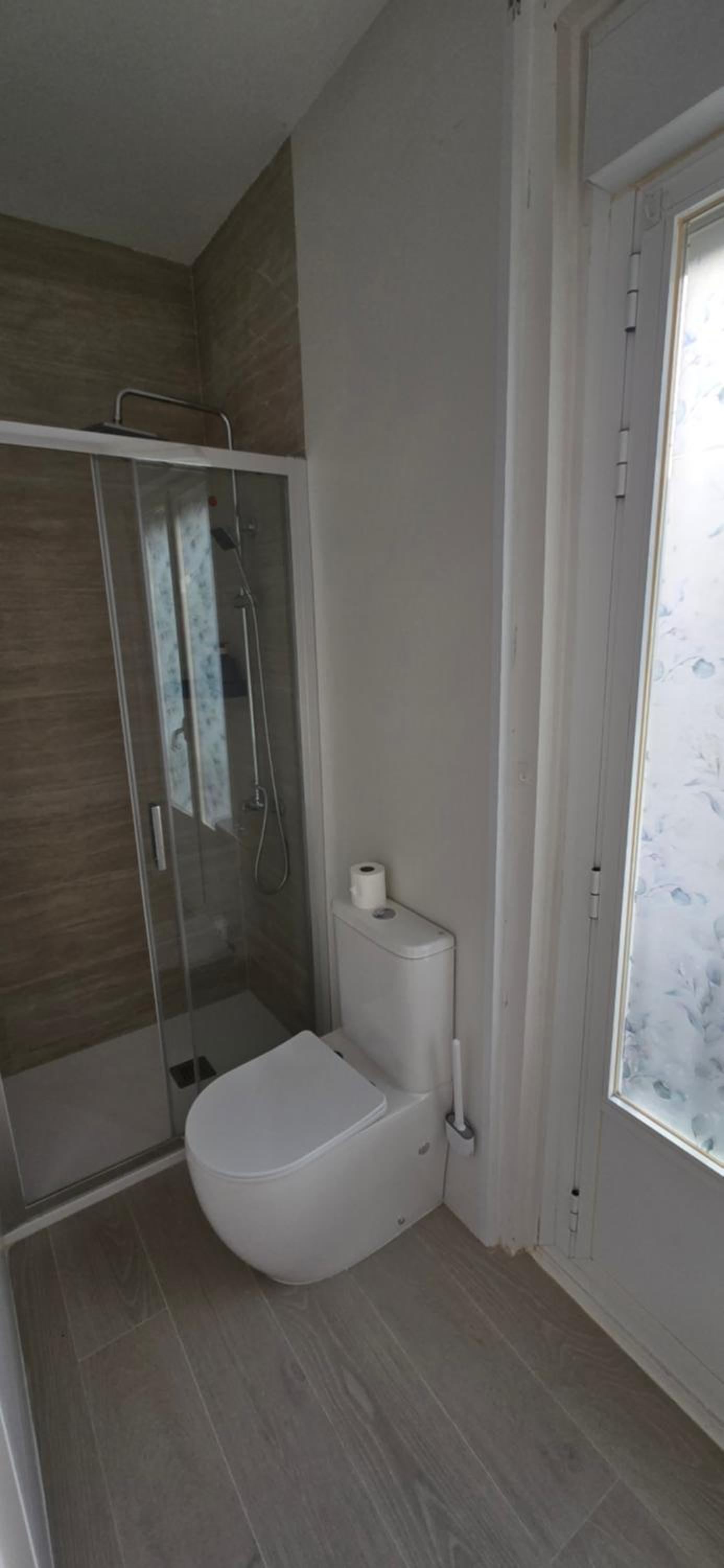Basic Triple Room photo 2