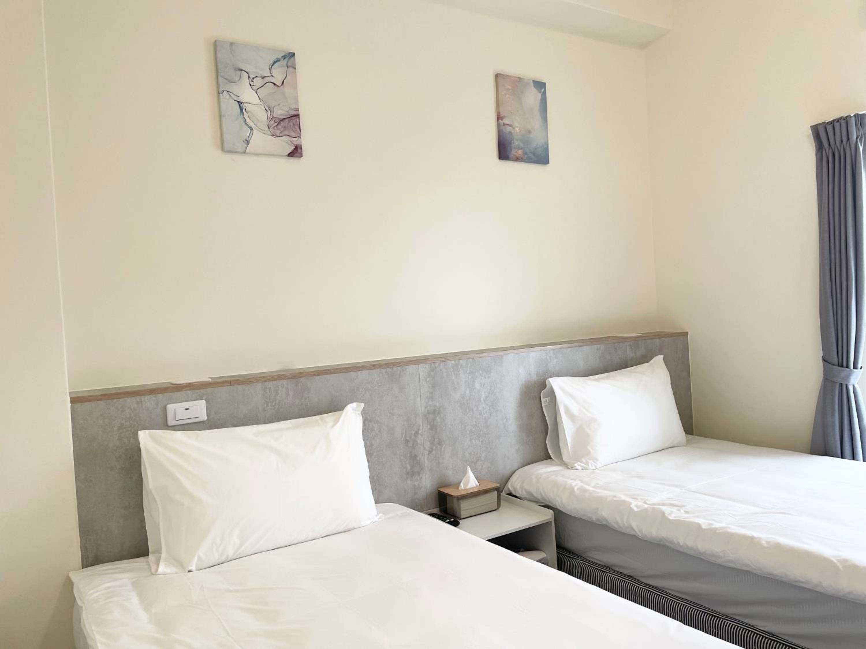 Double or Twin Room photo 2