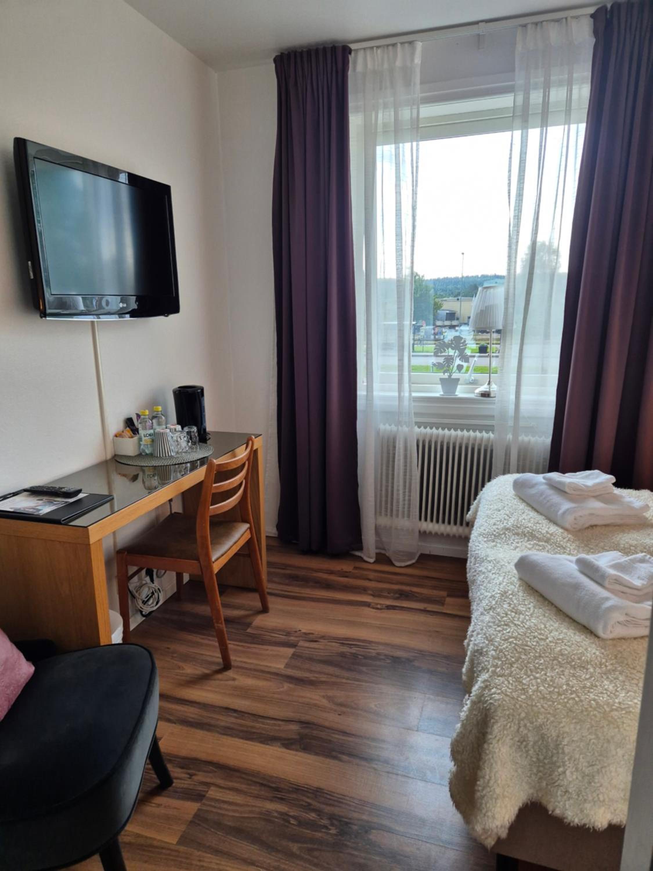 Small Double Room