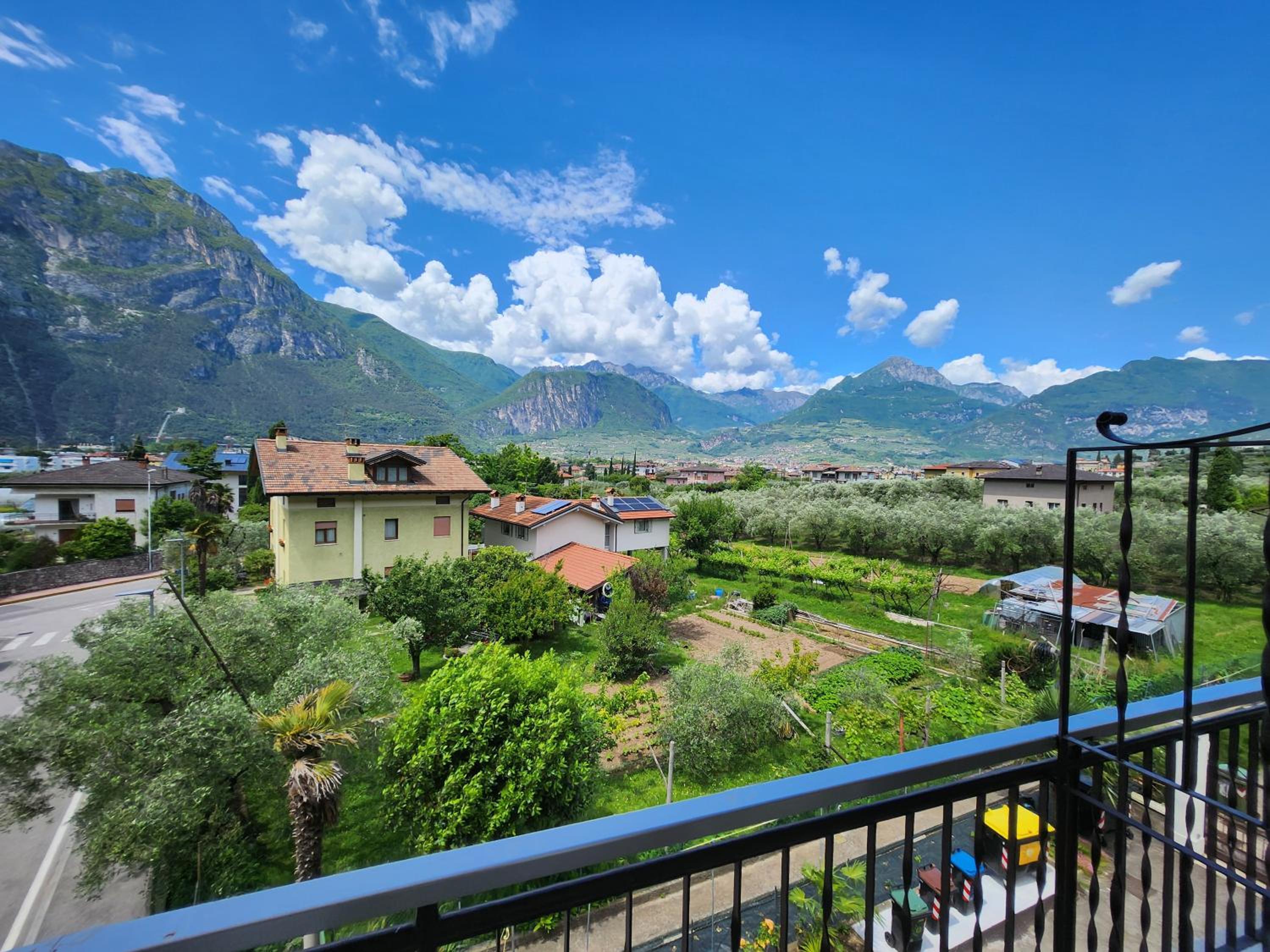 Single Room with Balcony photo 2