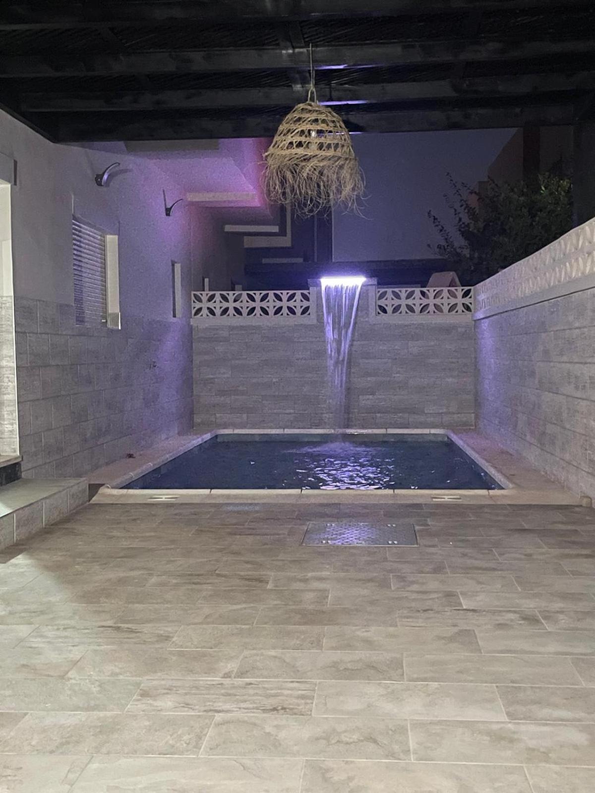 Three-Bedroom Villa photo 2