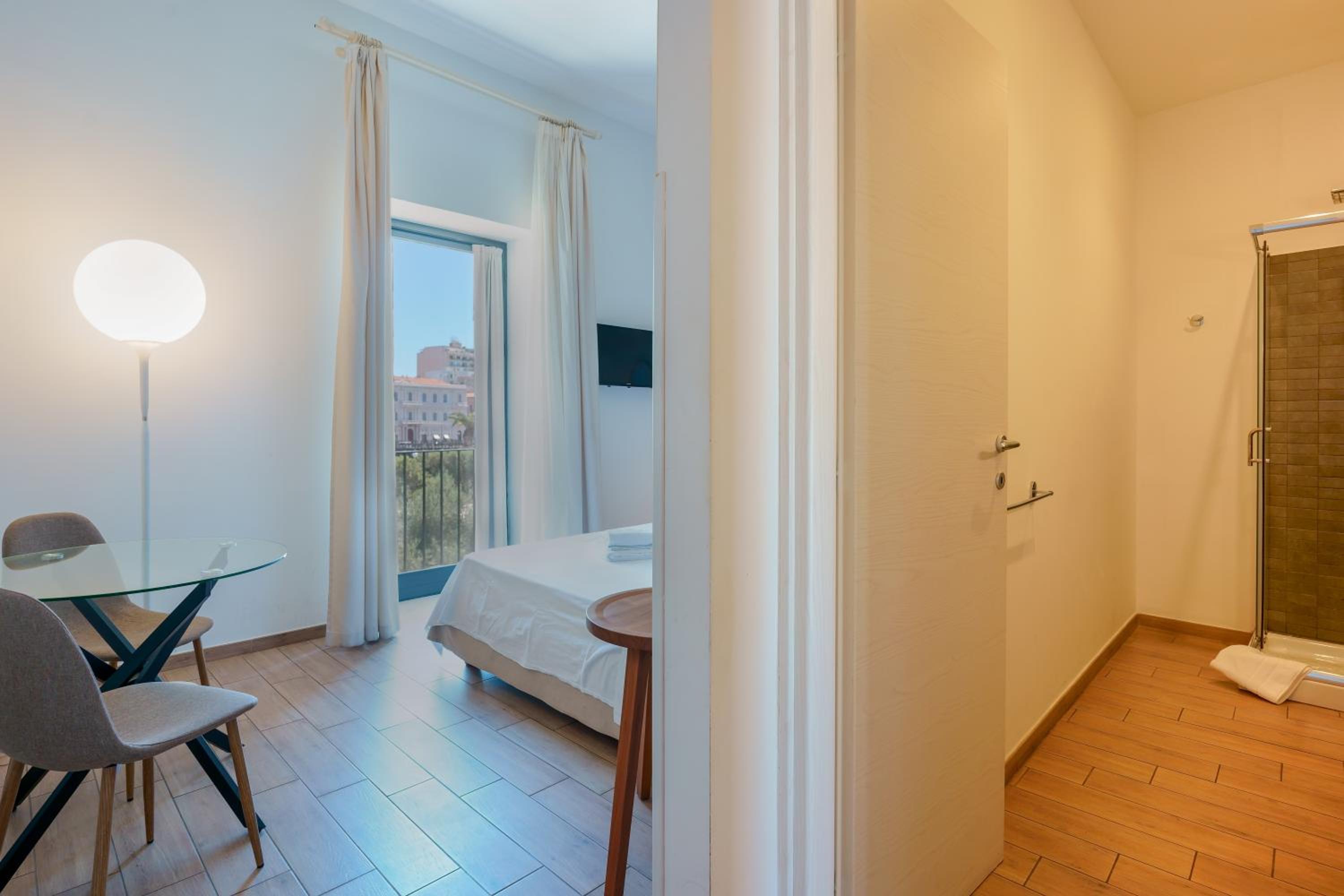 Suite with Sea View - Photo 1