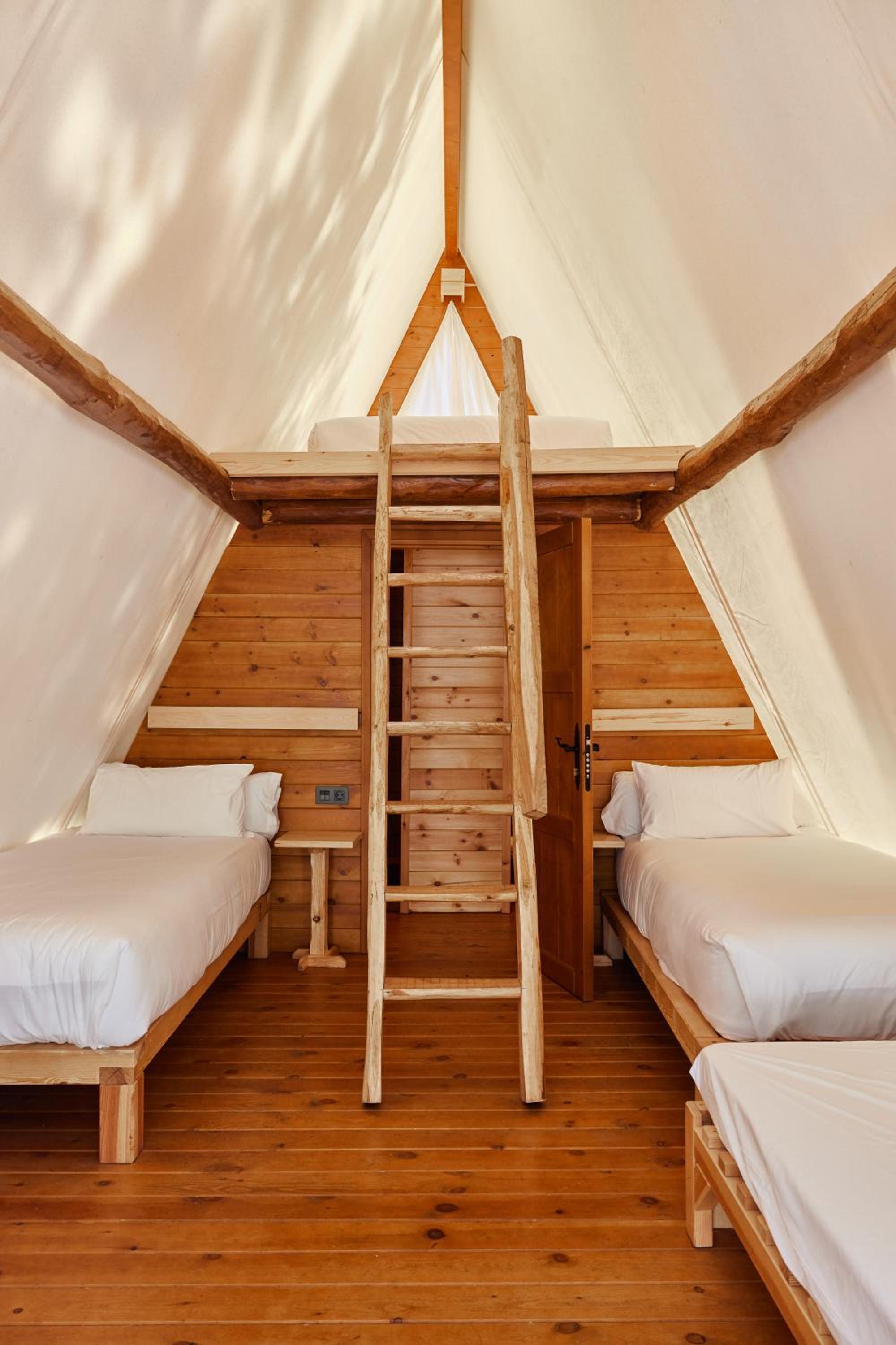 Glamping Sauceda with private bathroom (6 people) photo 2