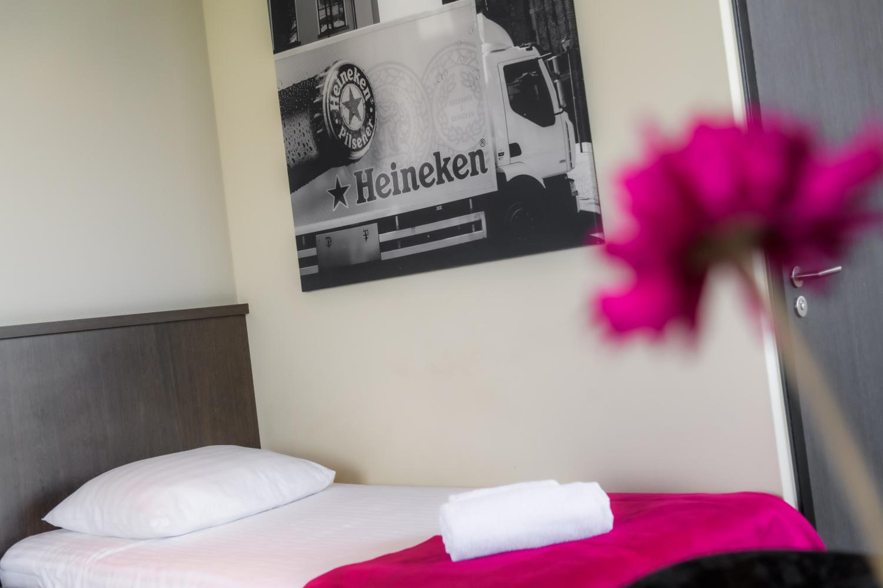 Double Room with Private Bathroom photo 1