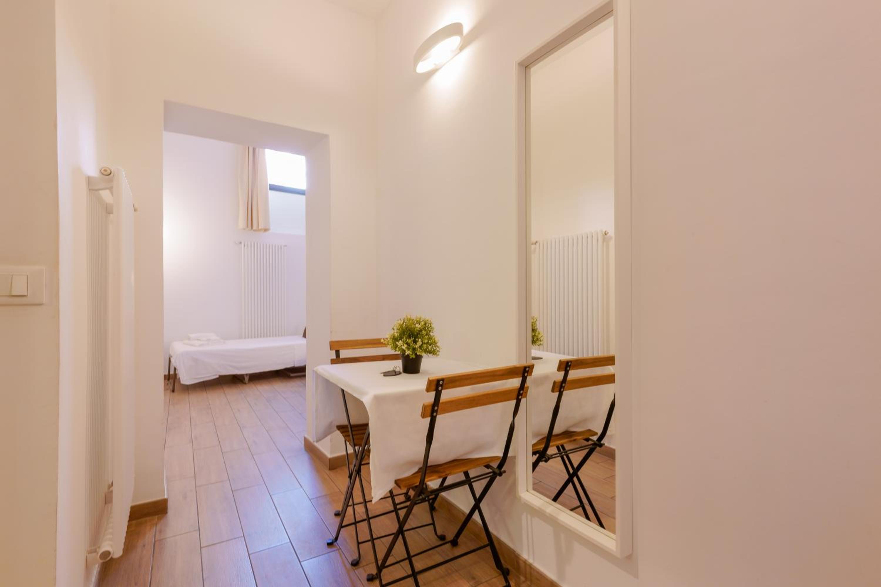 Deluxe Triple Room - Photo 4