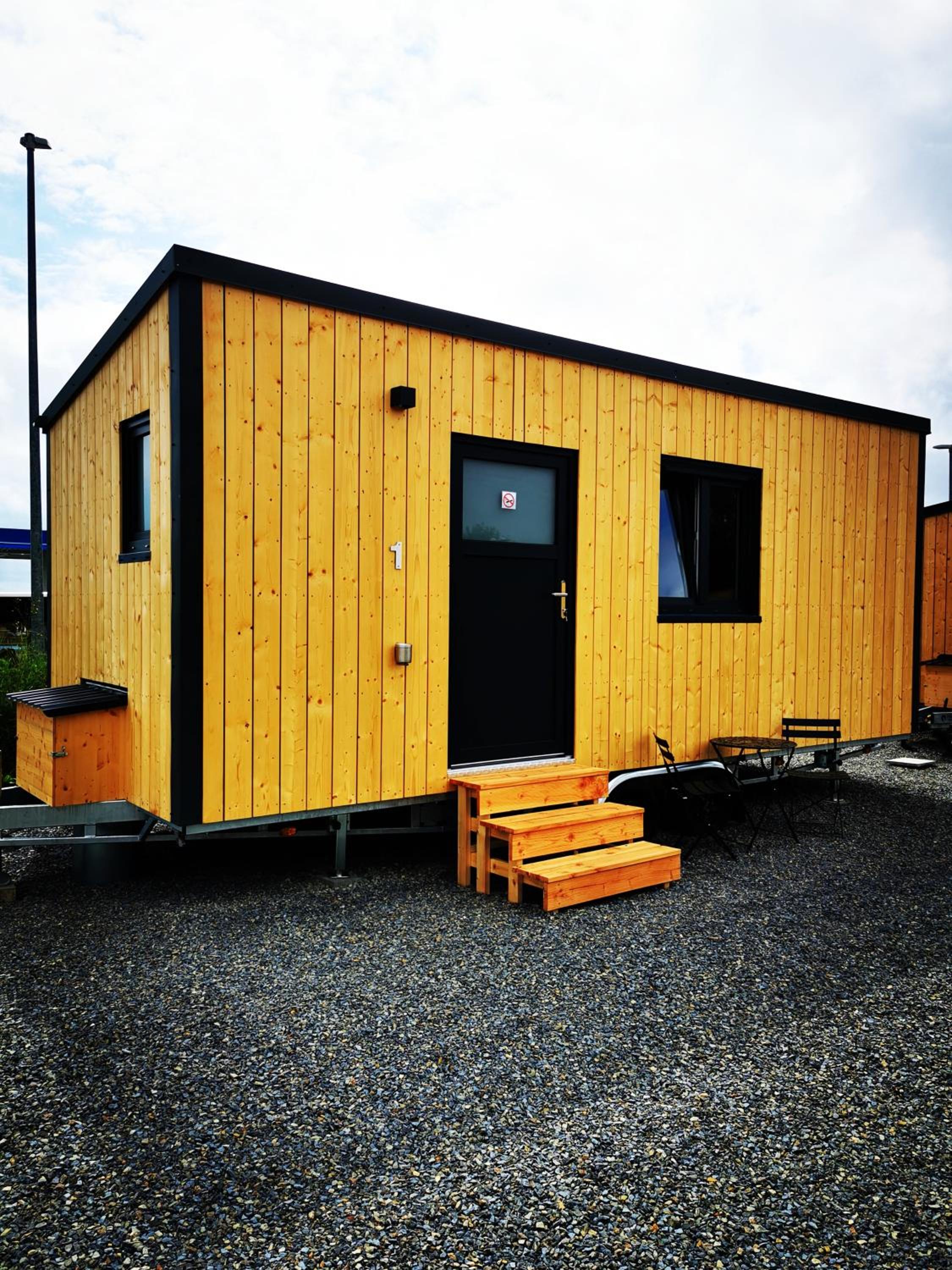 Mobile Home photo 3