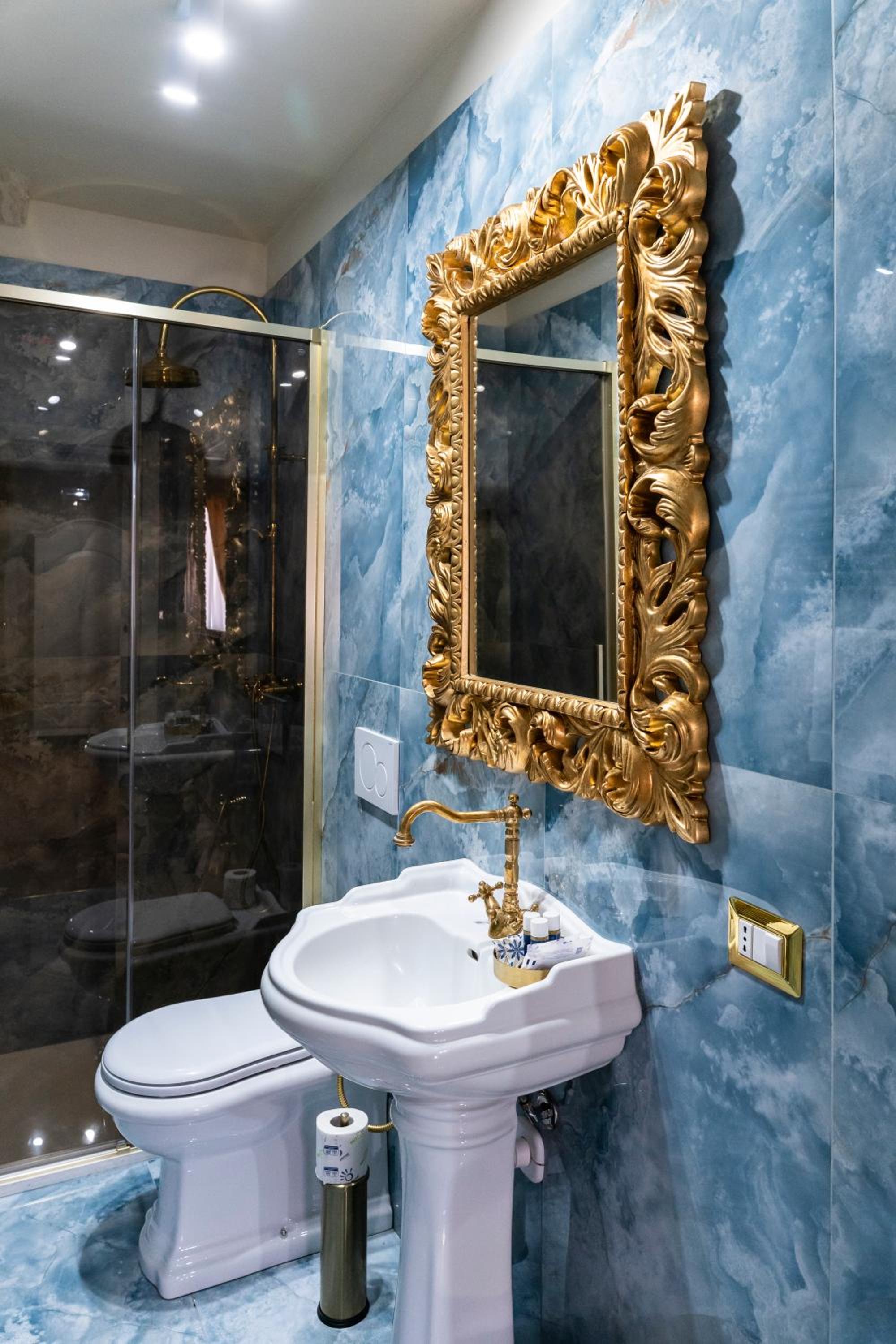 Superior Triple Room photo 2