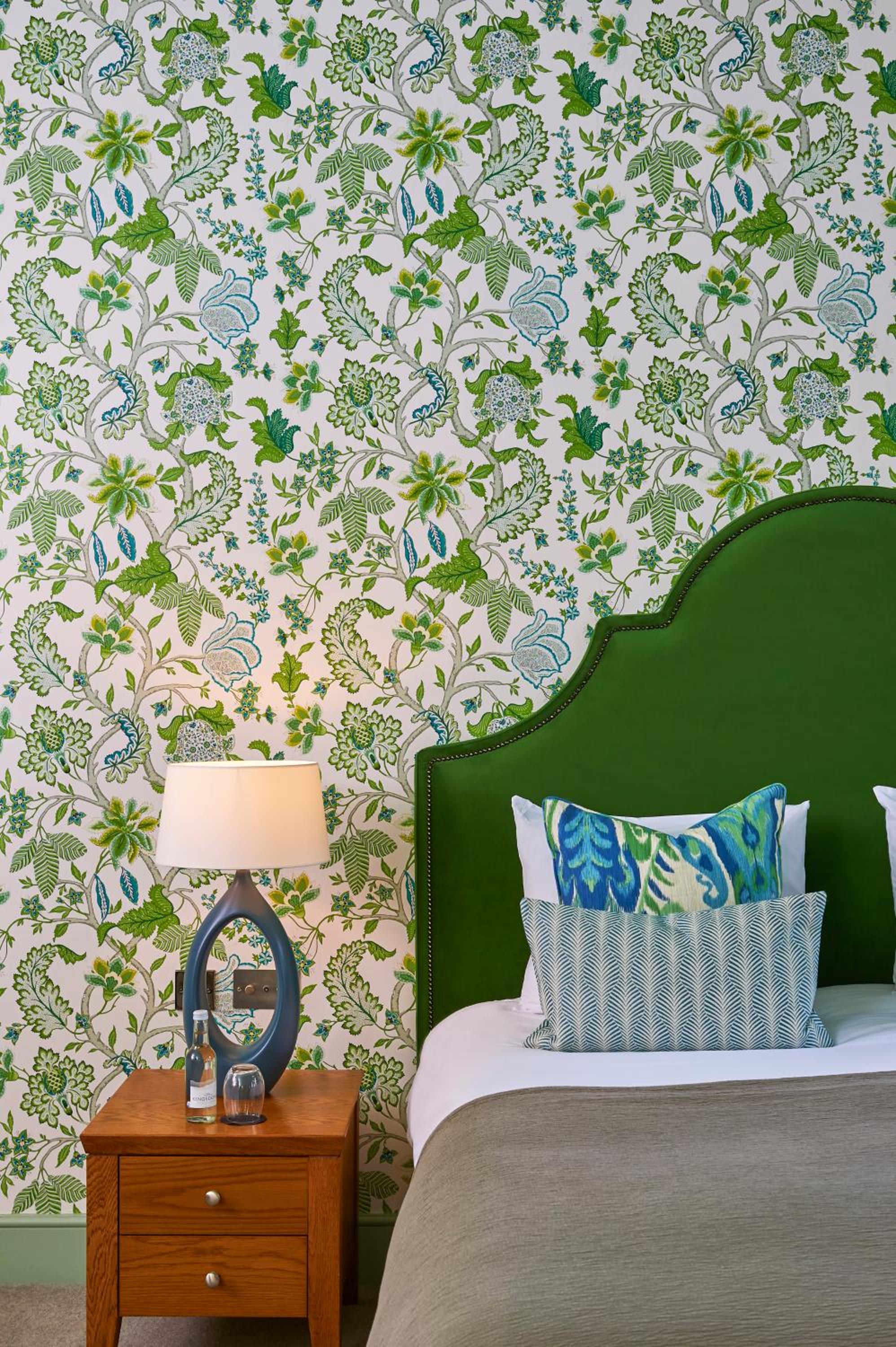 Deluxe Room - Photo 3