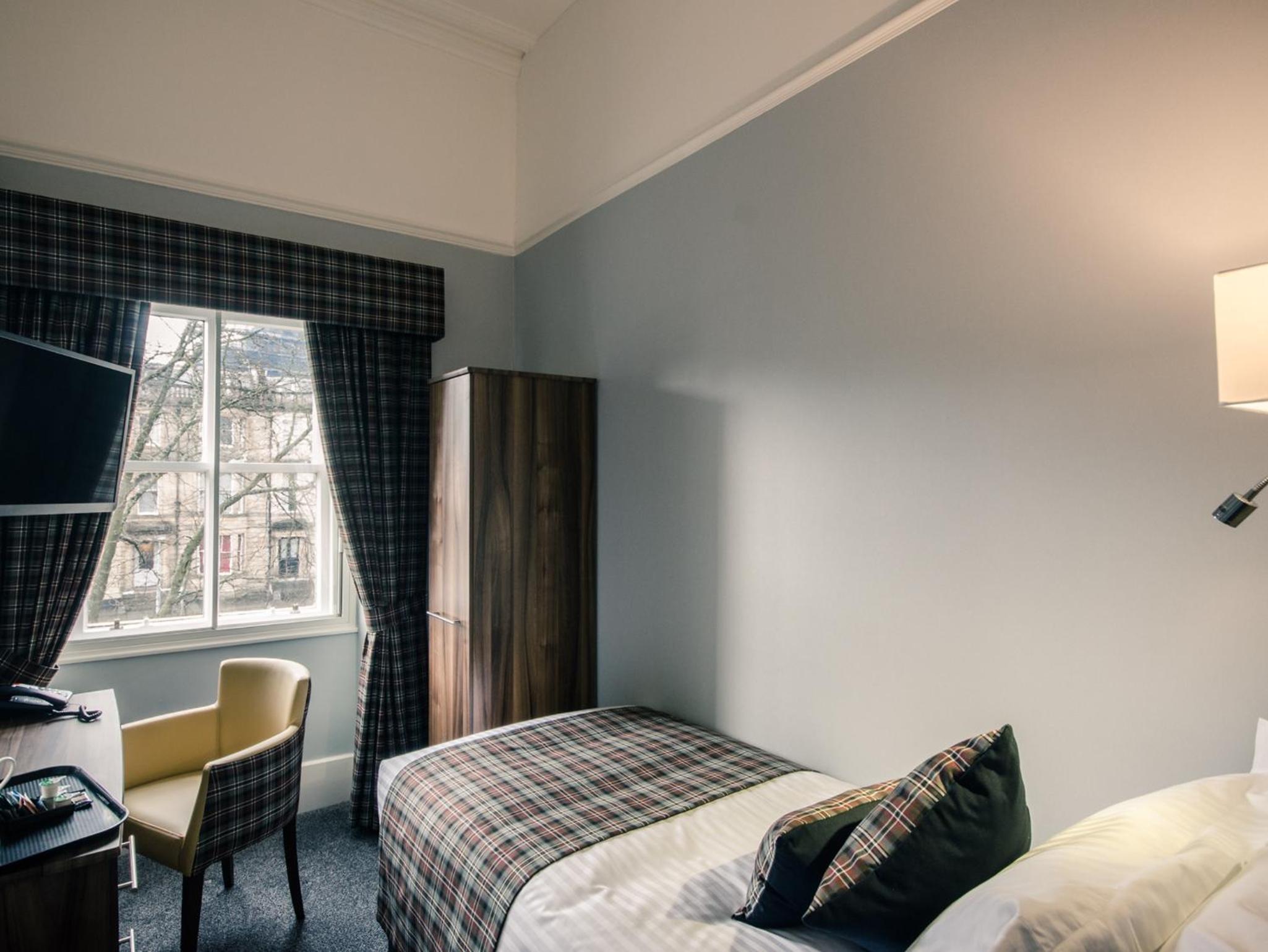 Single Room photo 3