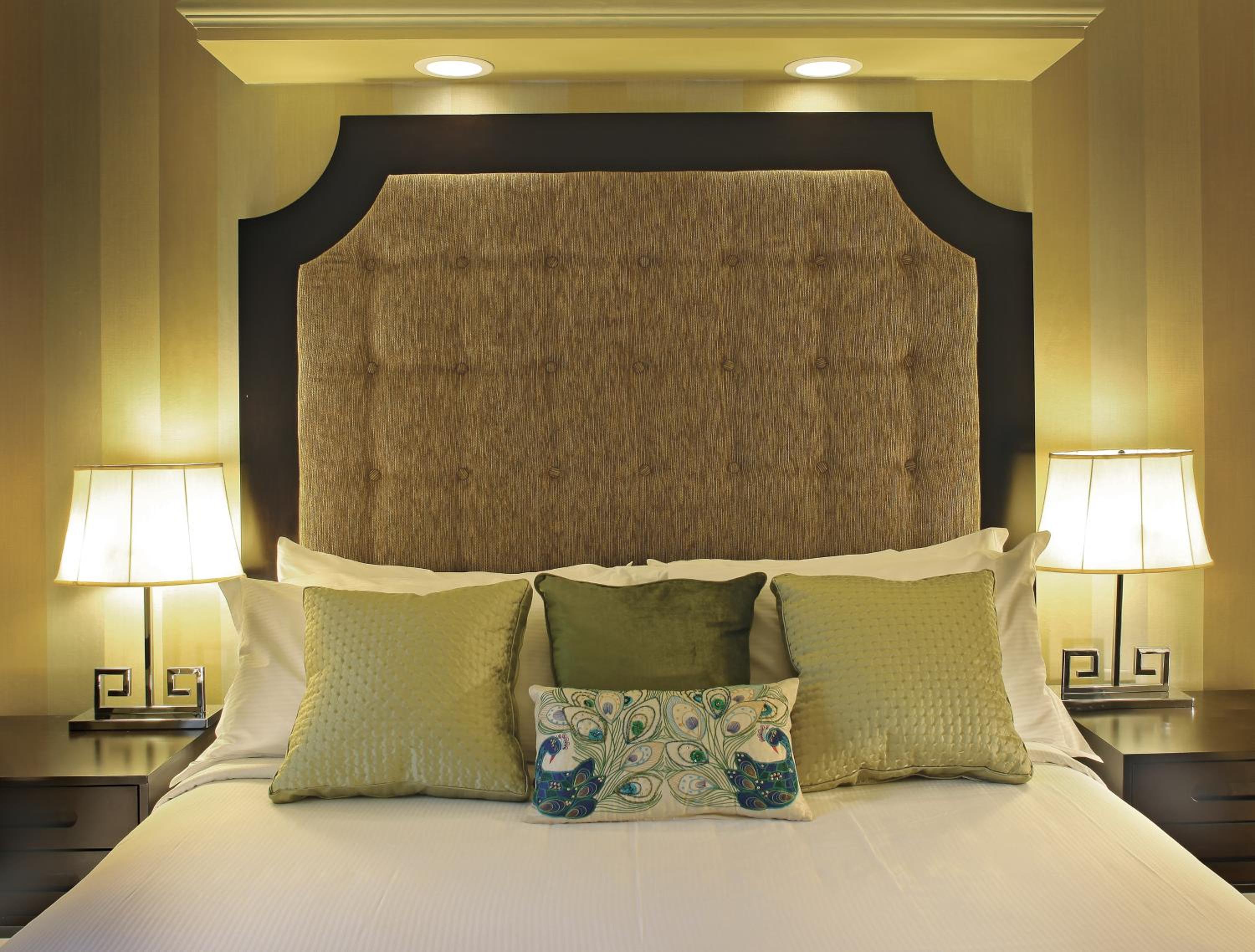 Studio King Suite - Photo 5