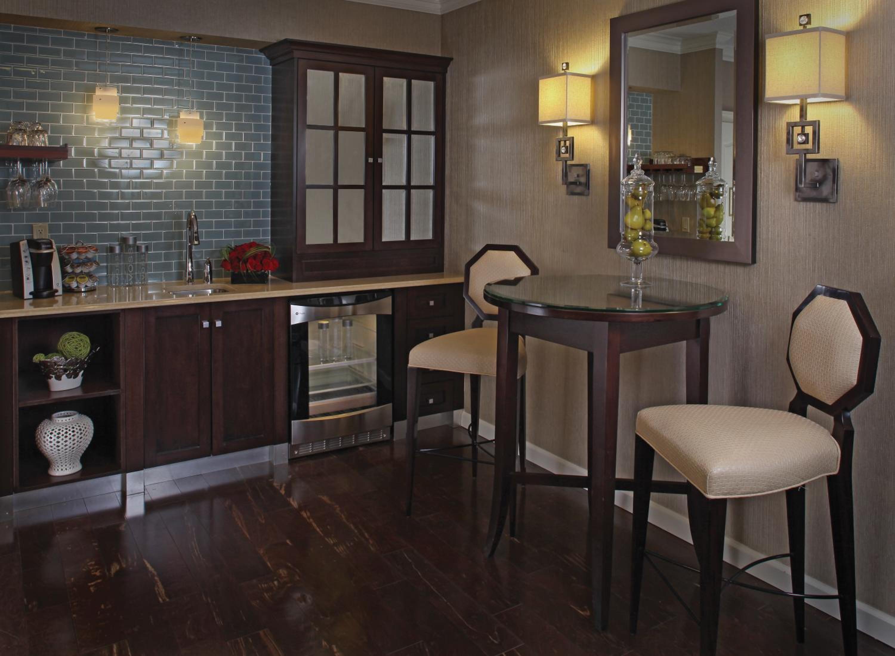 Royal King Suite - Photo 6