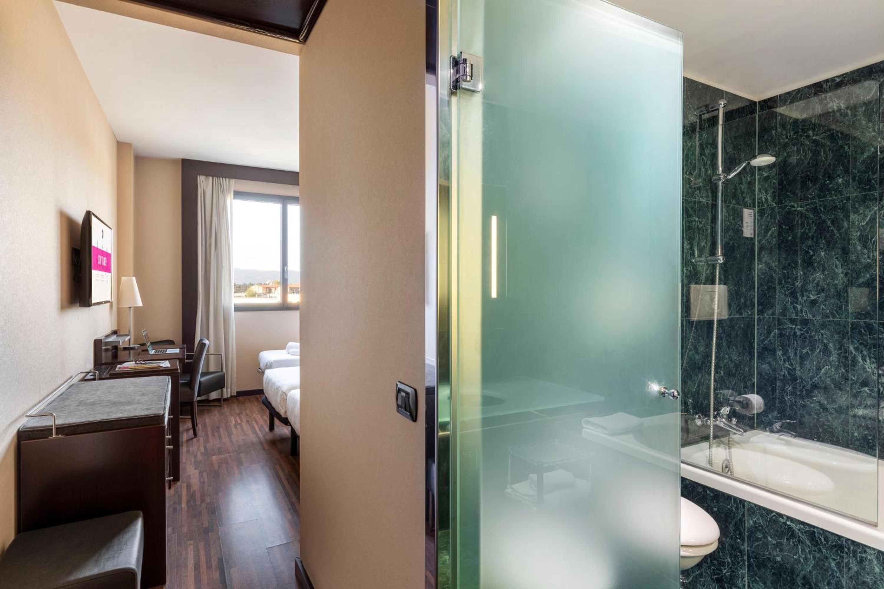 Triple Room - Photo 3