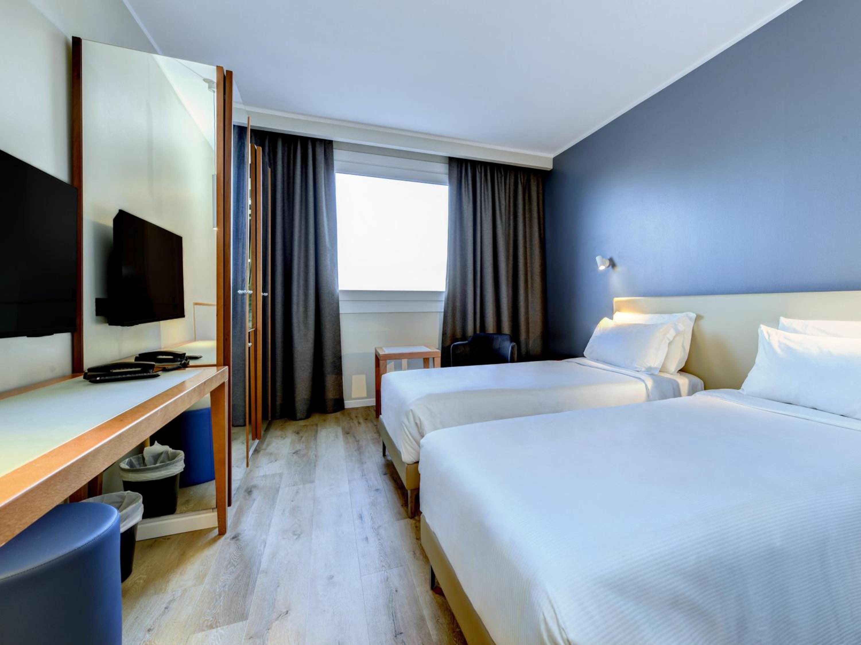 Classic Twin Room - Photo 1