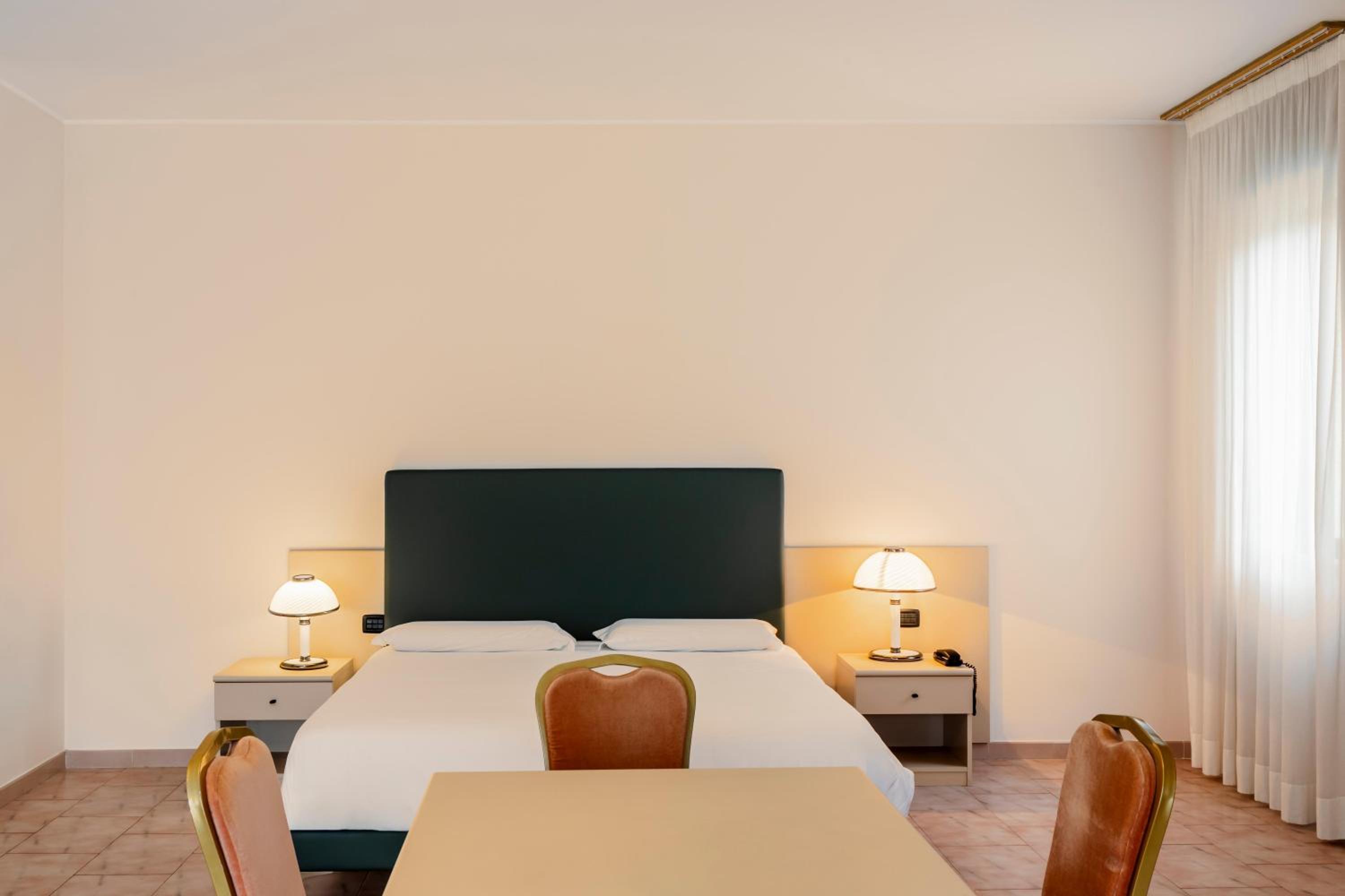 Superior Double Room - Photo 1