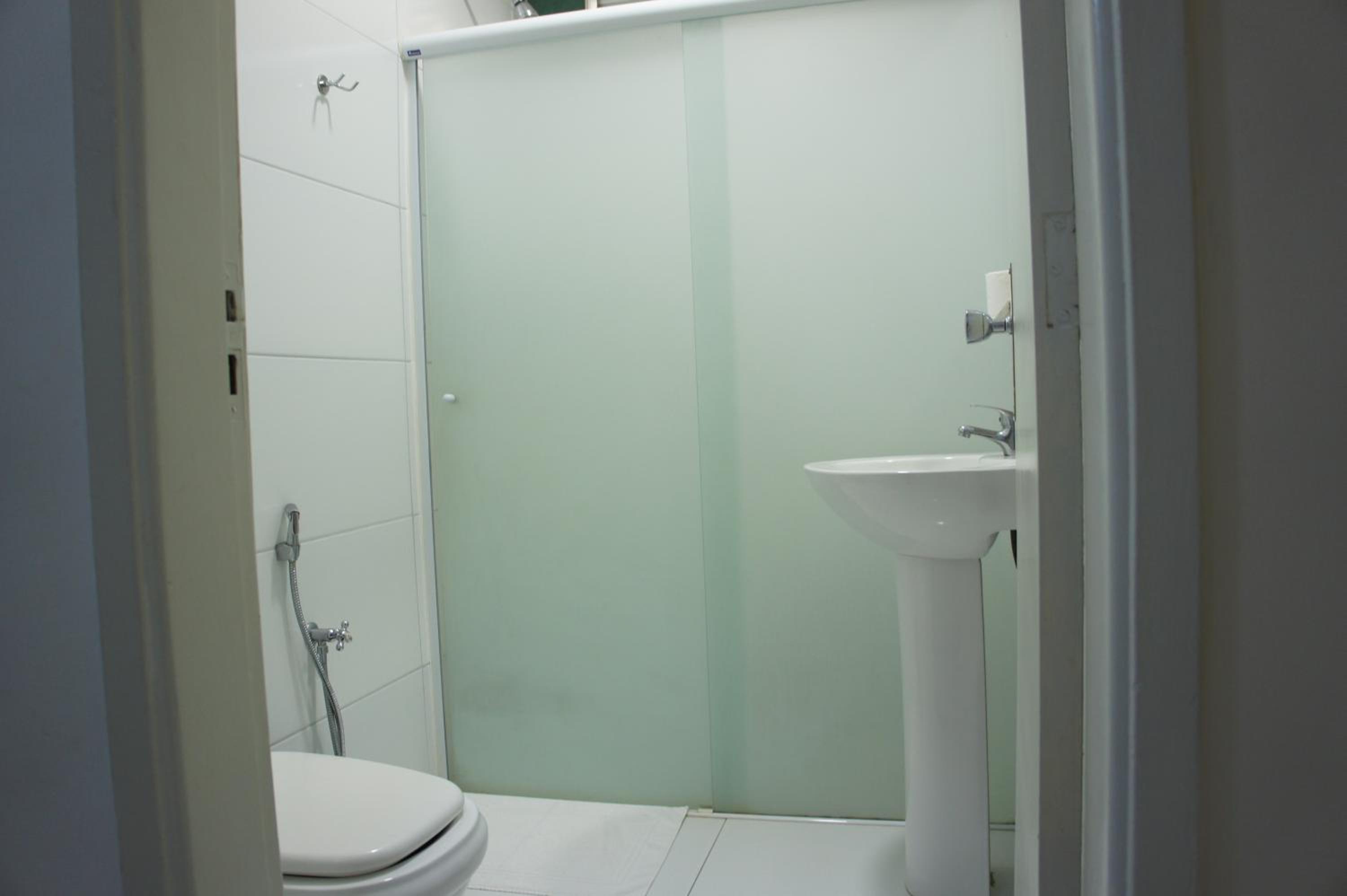 Standard Double Room - Photo 6