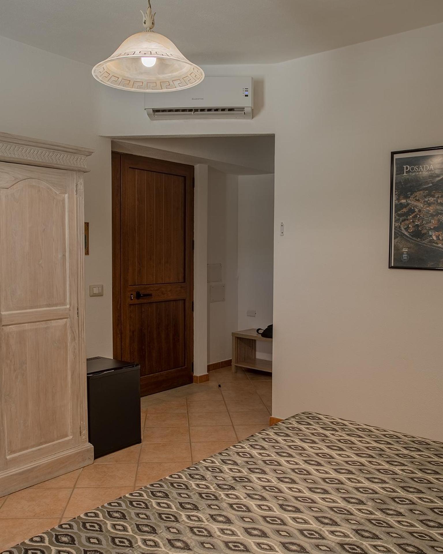 Double or Twin Room photo 3
