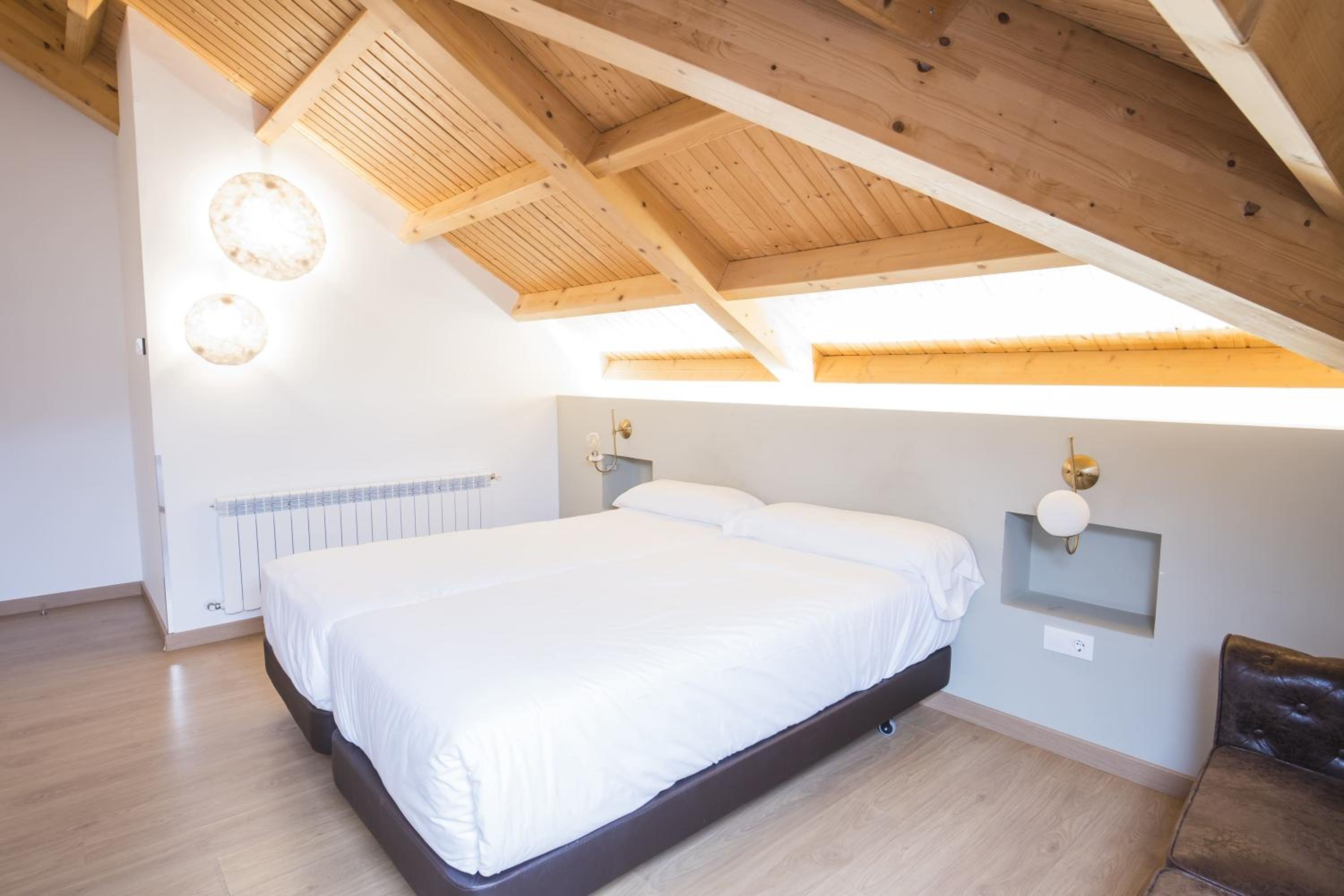 Deluxe Double Room photo 2