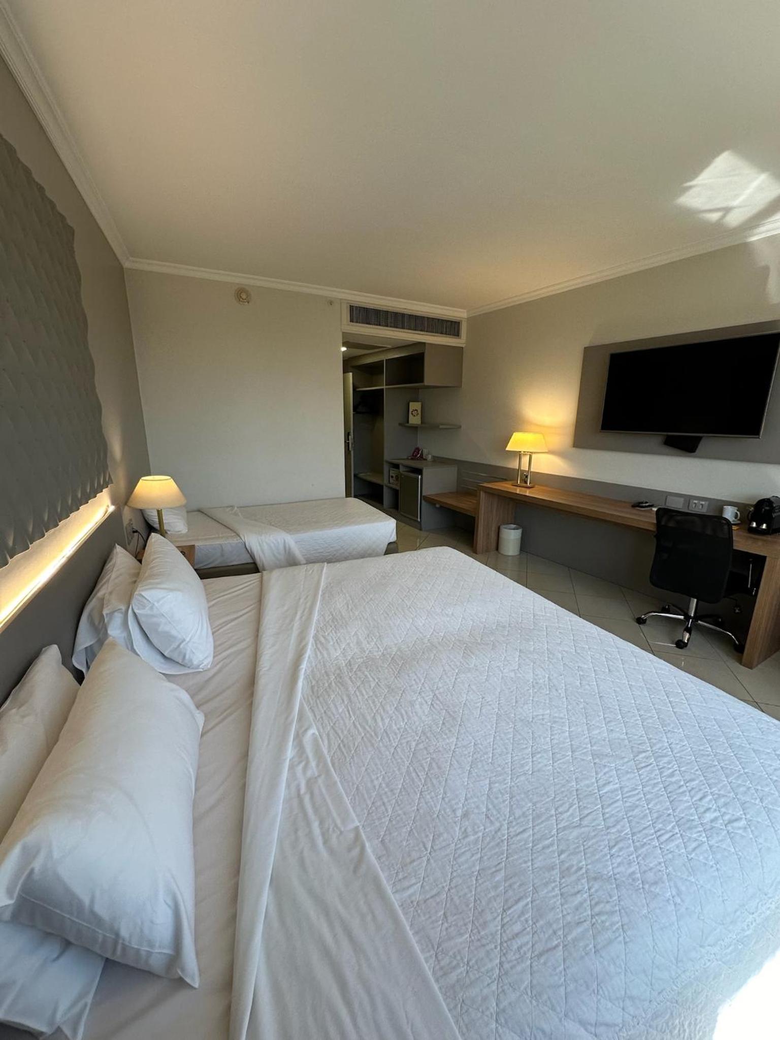 Apartment - Photo 2