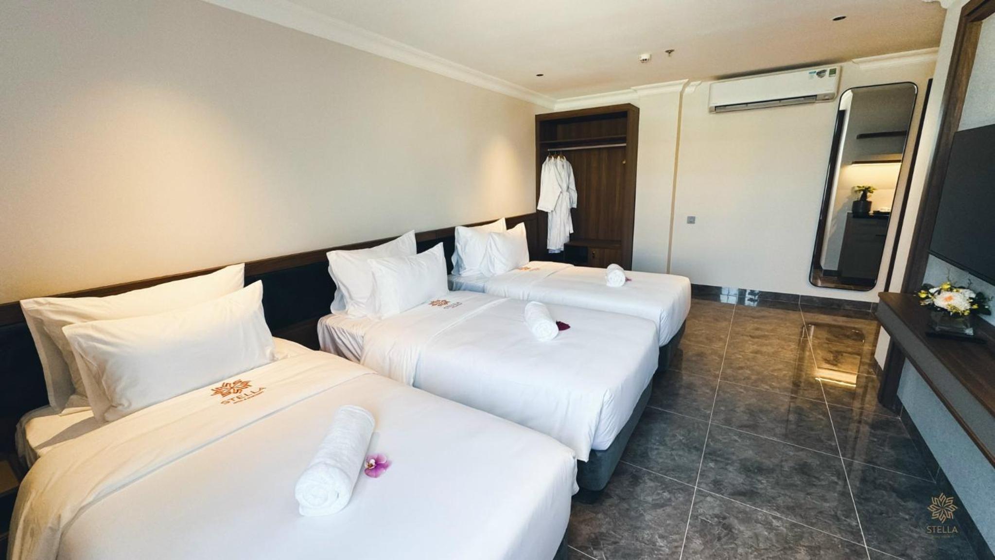 Triple Room
