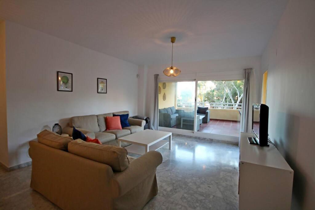 Apartment with Sea View photo 2