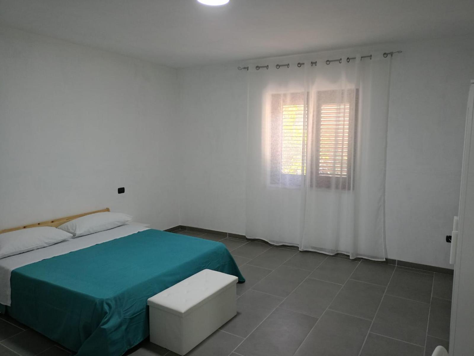 Large Double Room photo 3